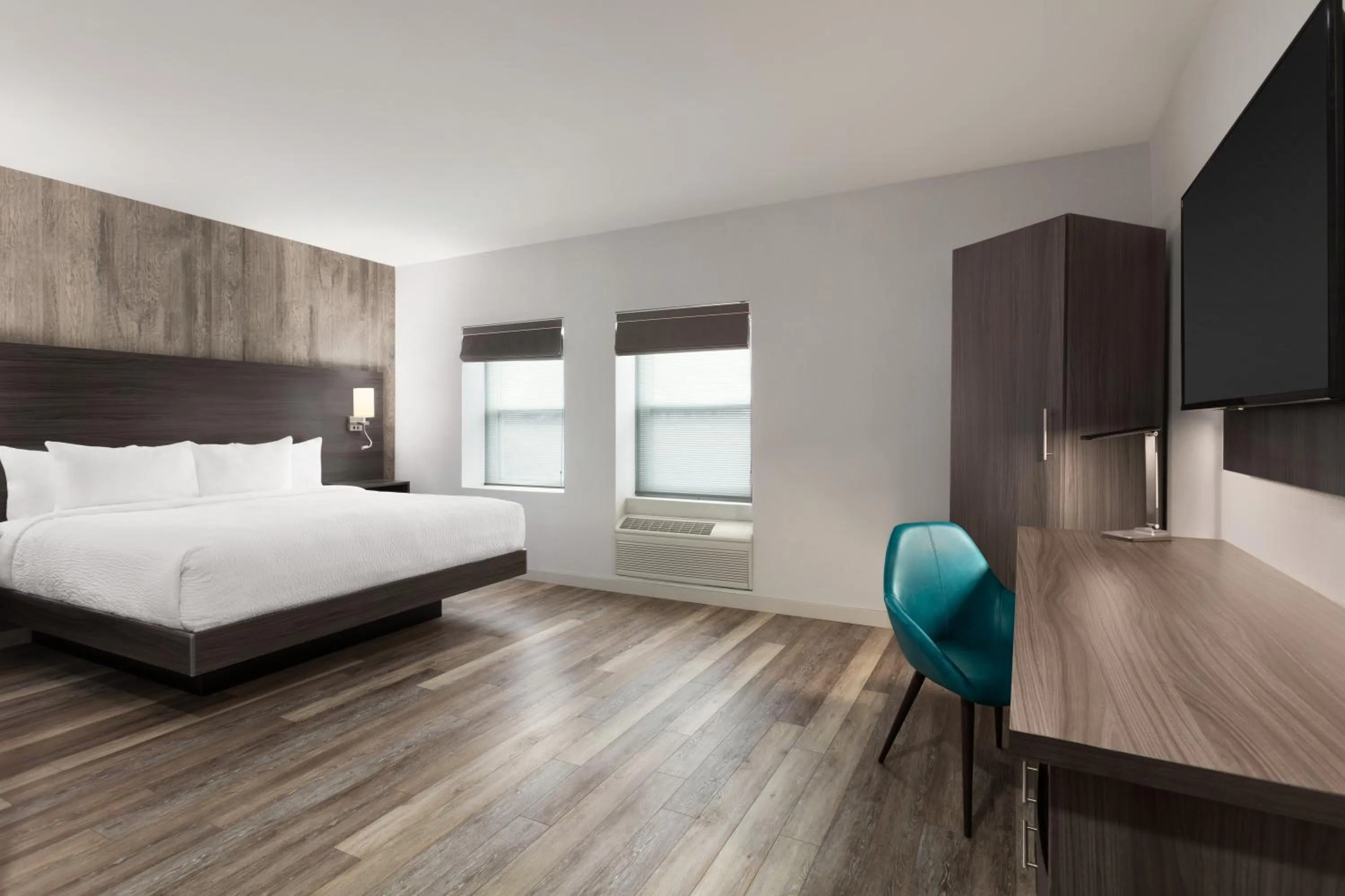 TV and multimedia, Bed in Days Inn by Wyndham Saint John