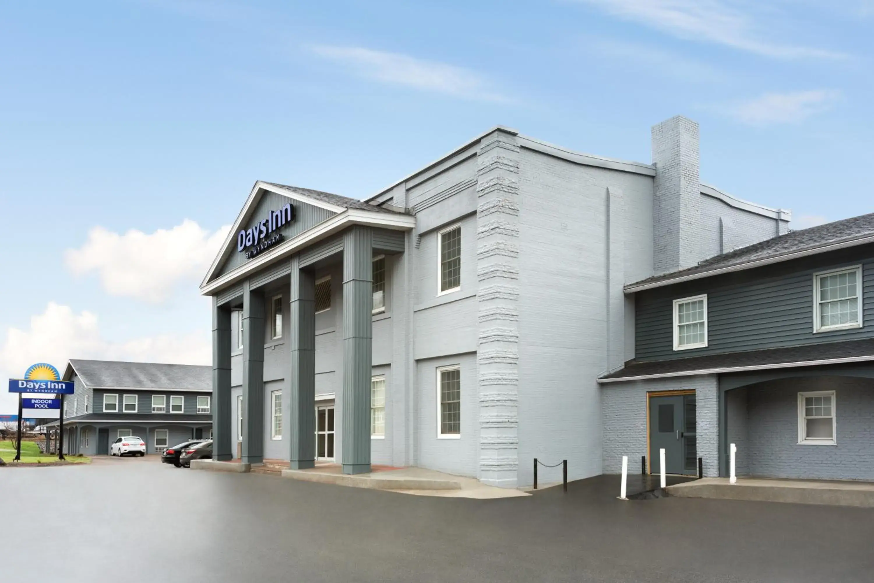 Property building in Days Inn by Wyndham Saint John Property building in Days Inn by Wyndham Saint John