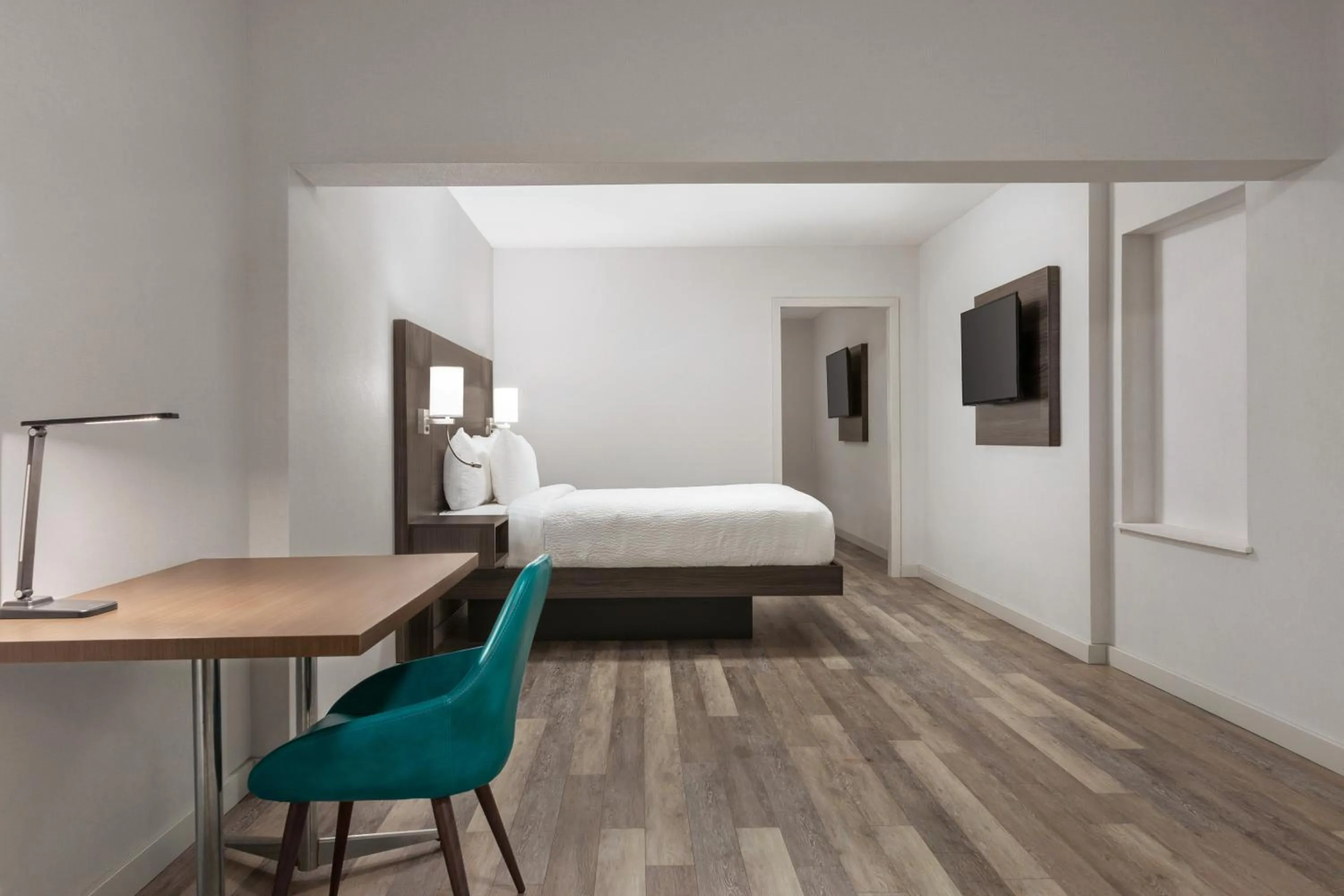 TV and multimedia, Bed in Days Inn by Wyndham Saint John