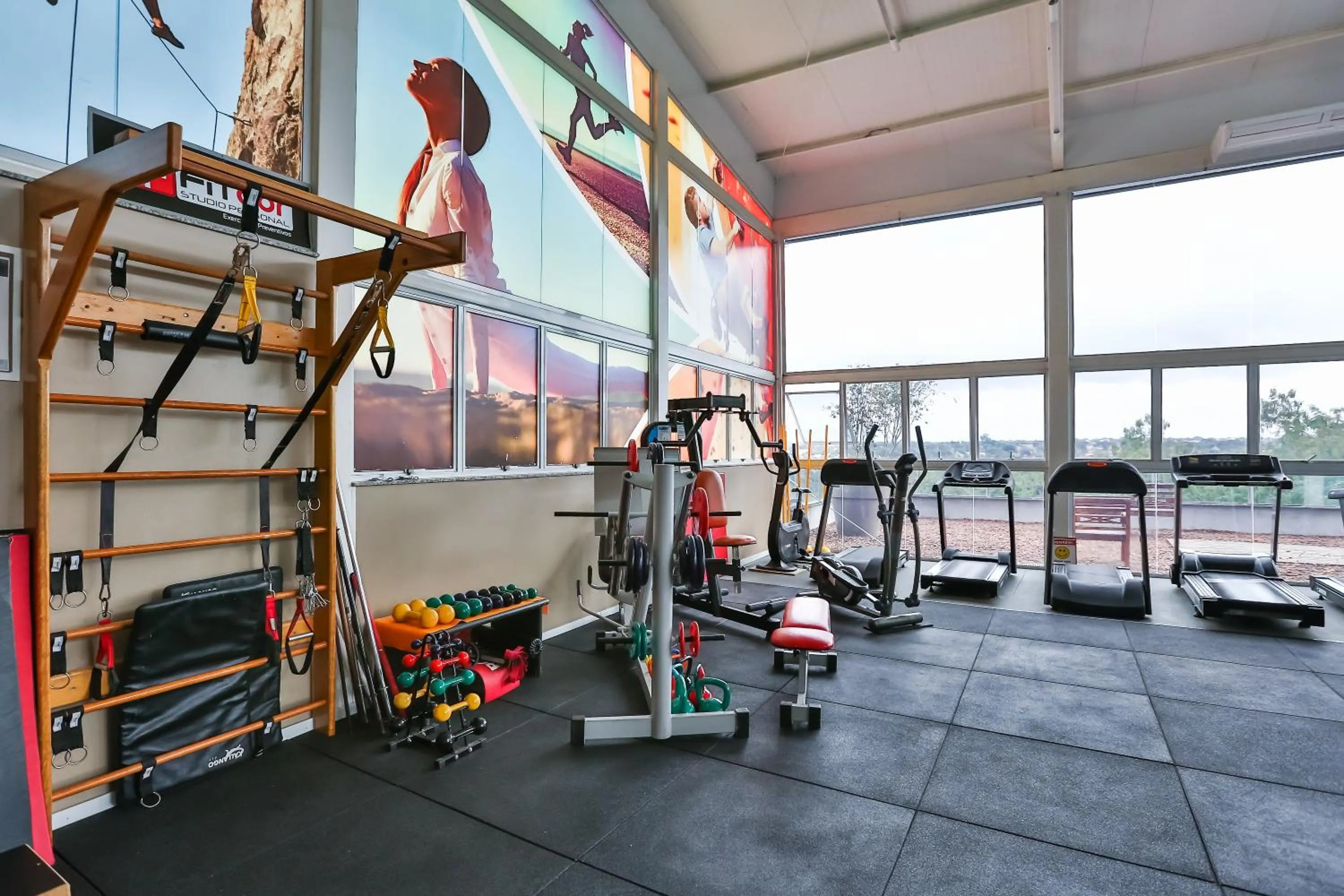 Fitness centre/facilities in Wyndham Golden Foz Suítes