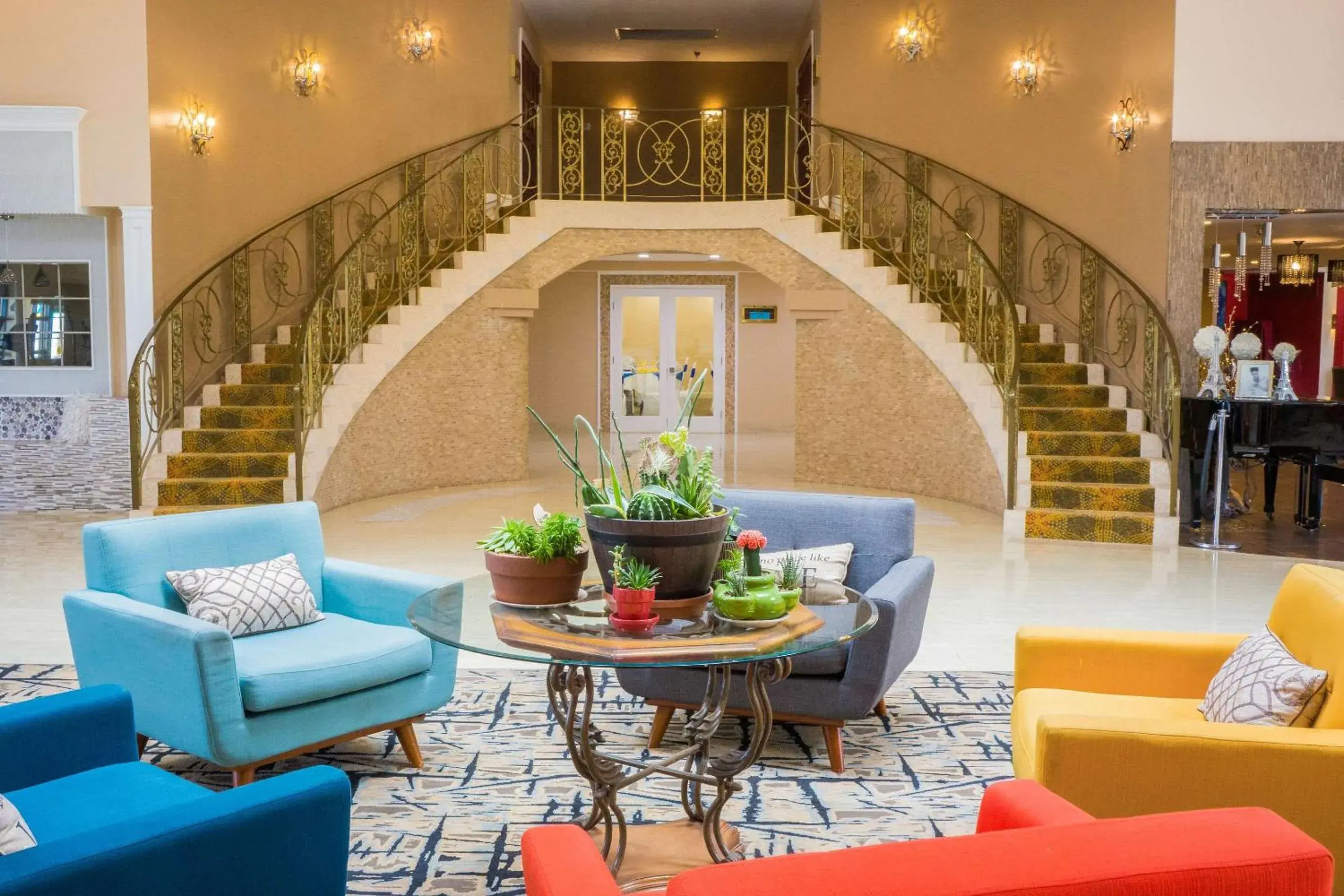 Lobby or reception in Hotel Tucson City Center, an Ascend Hotel Collection Member Lobby or reception in Hotel Tucson City Center, an Ascend Hotel Collection Member