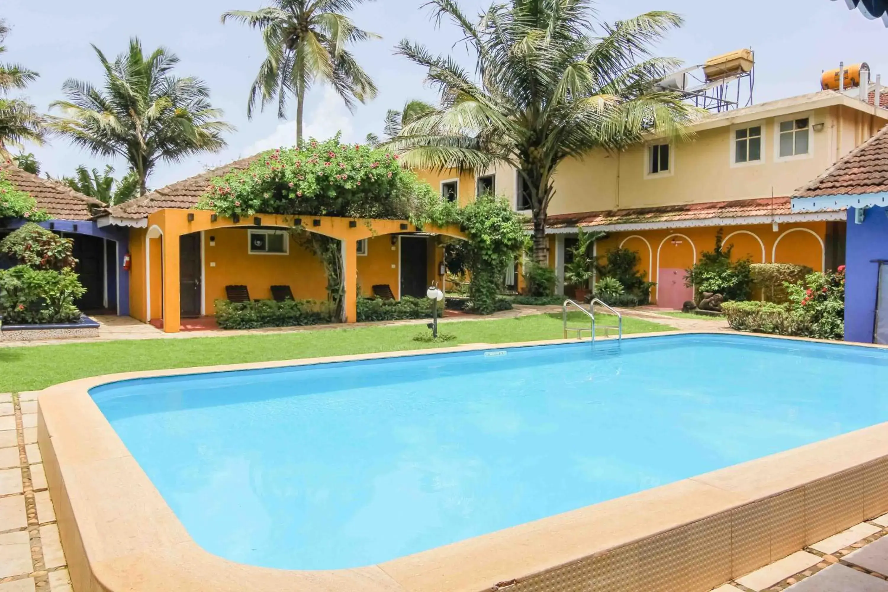 Property building in Baia Do Sol - Beach boutique Property building in Baia Do Sol - Beach boutique