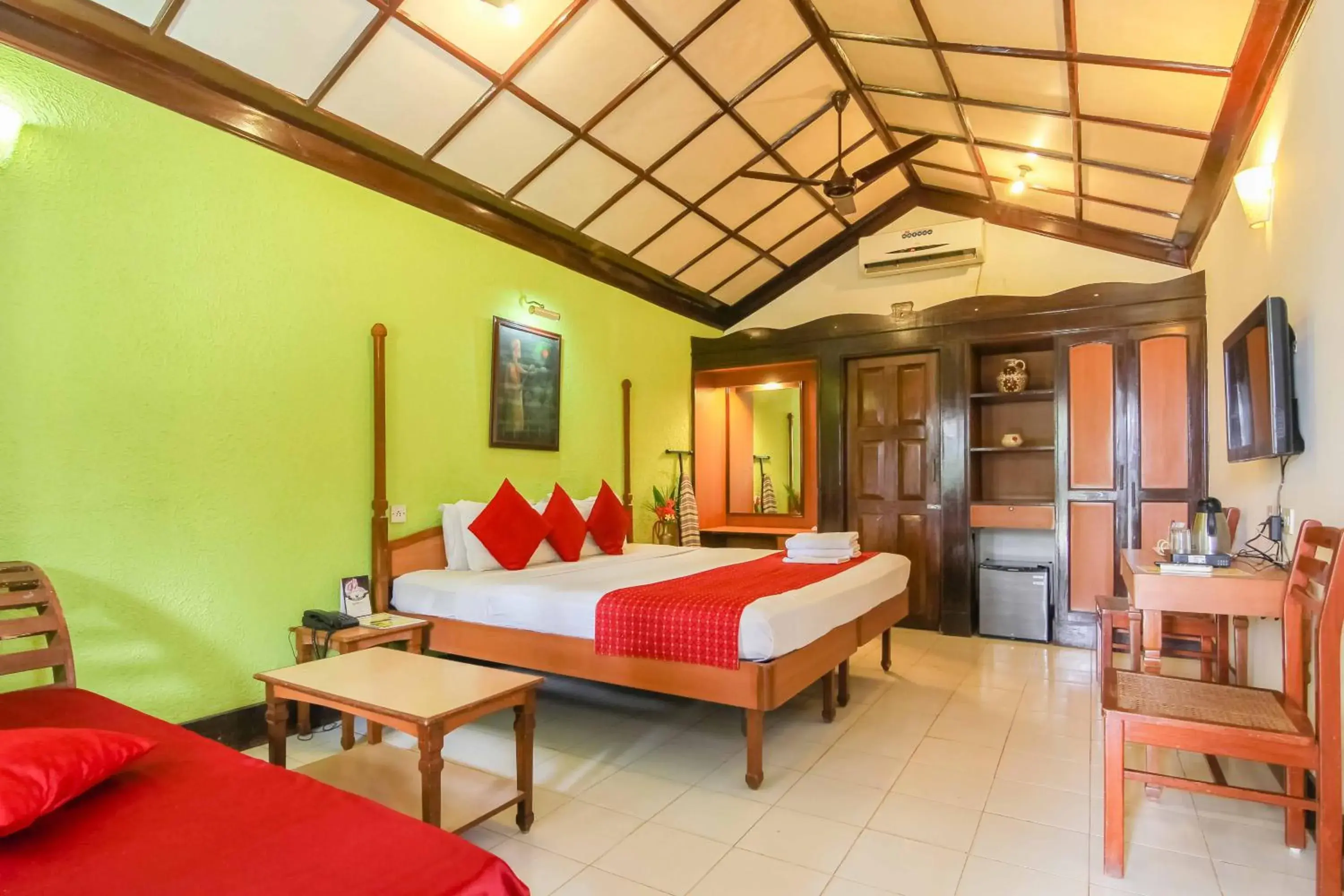 Photo of the whole room, Bed in Baia Do Sol - Beach boutique Photo of the whole room, Bed in Baia Do Sol - Beach boutique