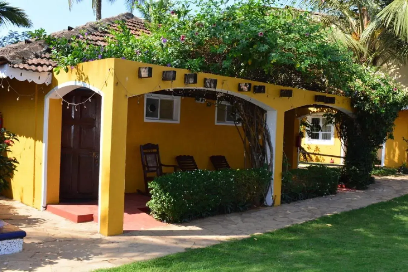 Property building in Baia Do Sol - Beach boutique Property building in Baia Do Sol - Beach boutique