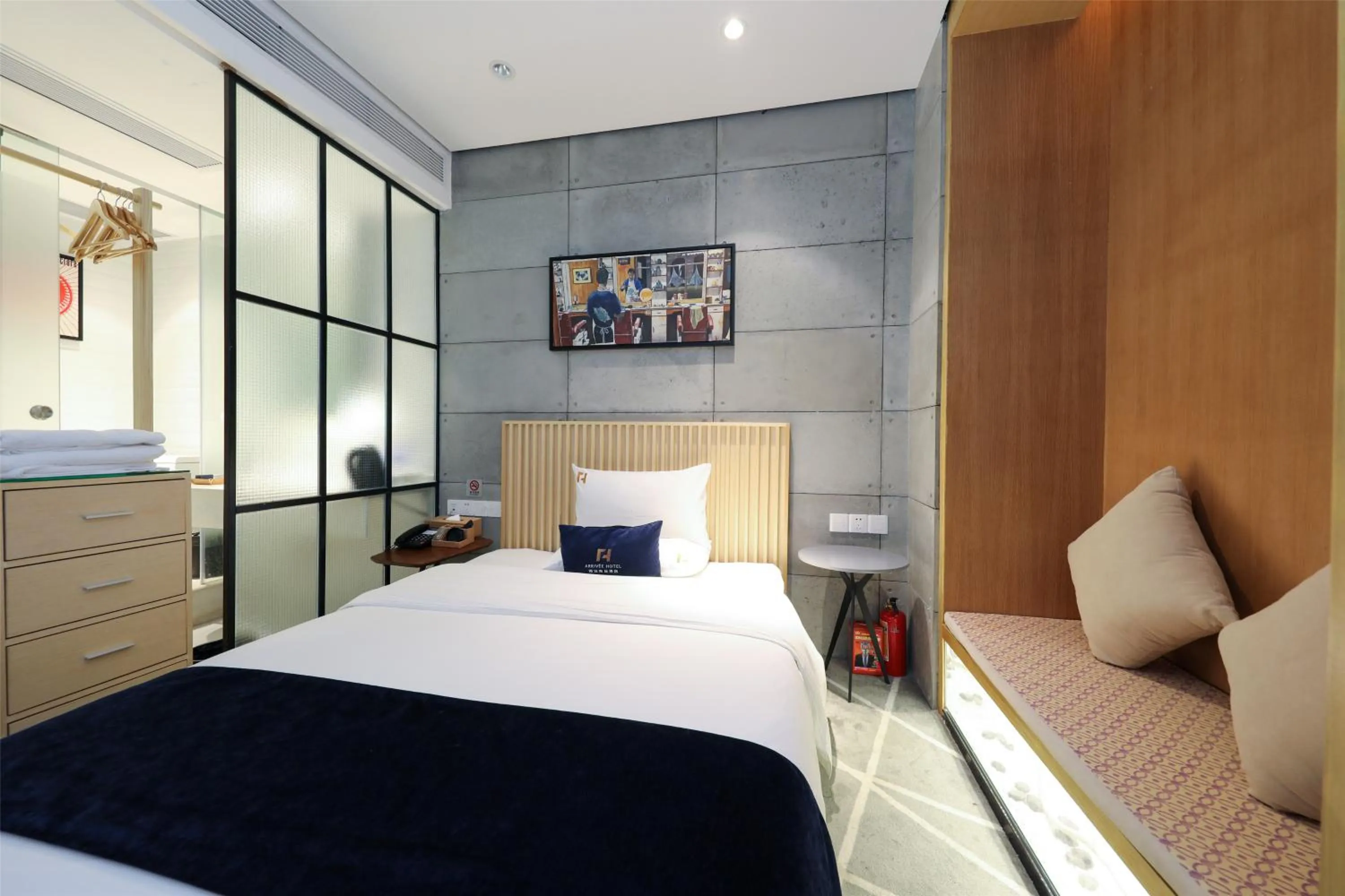 Photo of the whole room in Arrivee Hotel