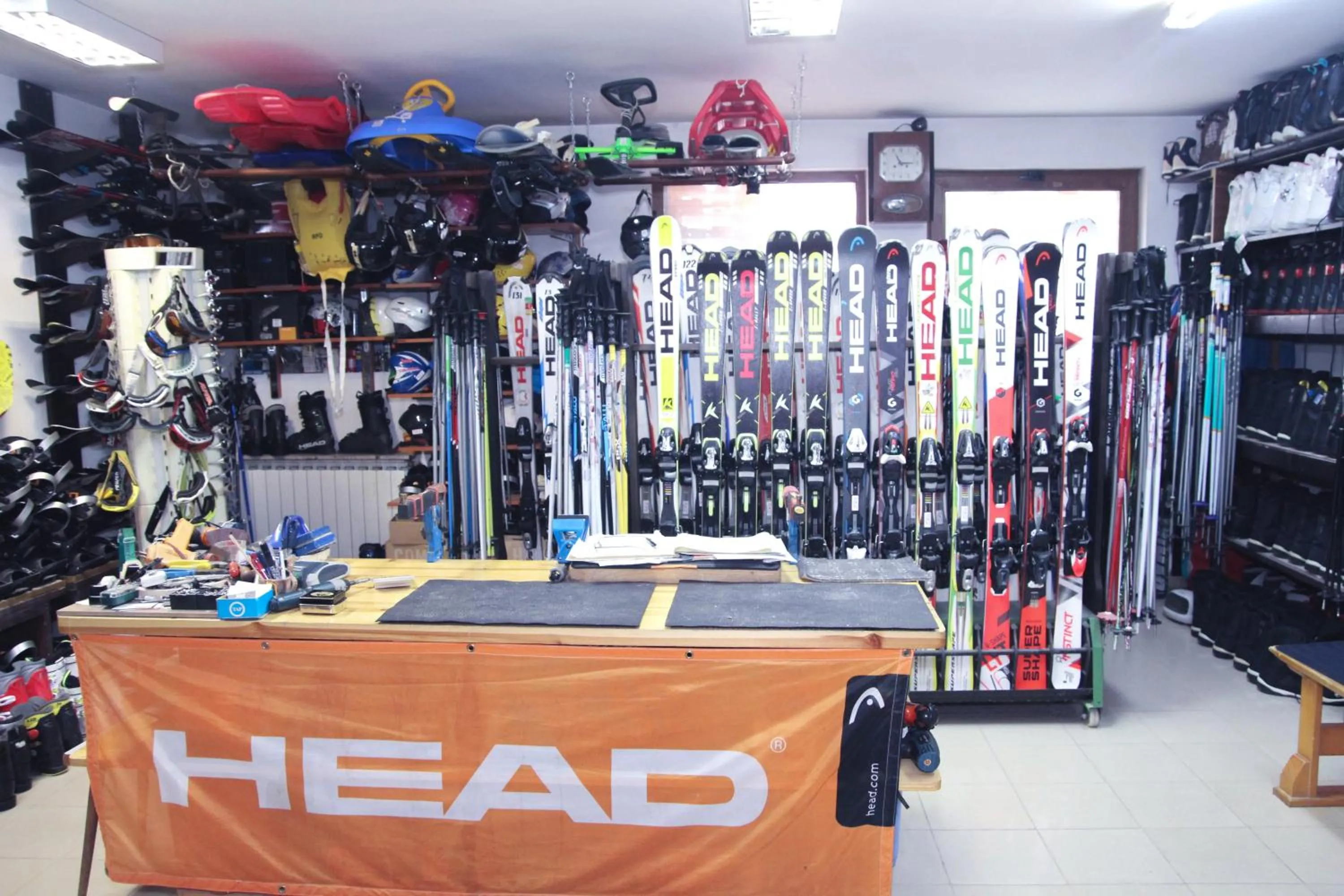 Skiing in MPM Hotel Guinness