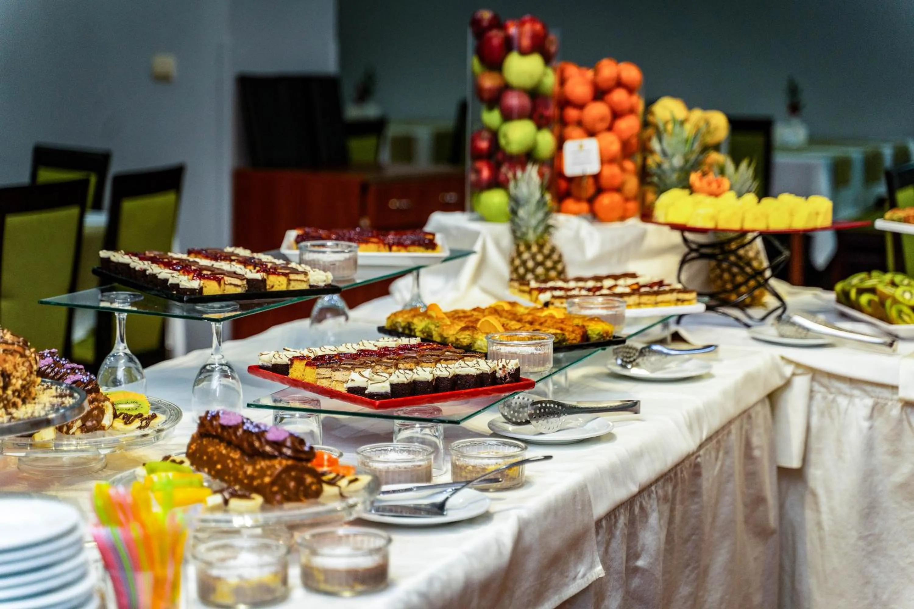 Food and drinks in MPM Hotel Guinness