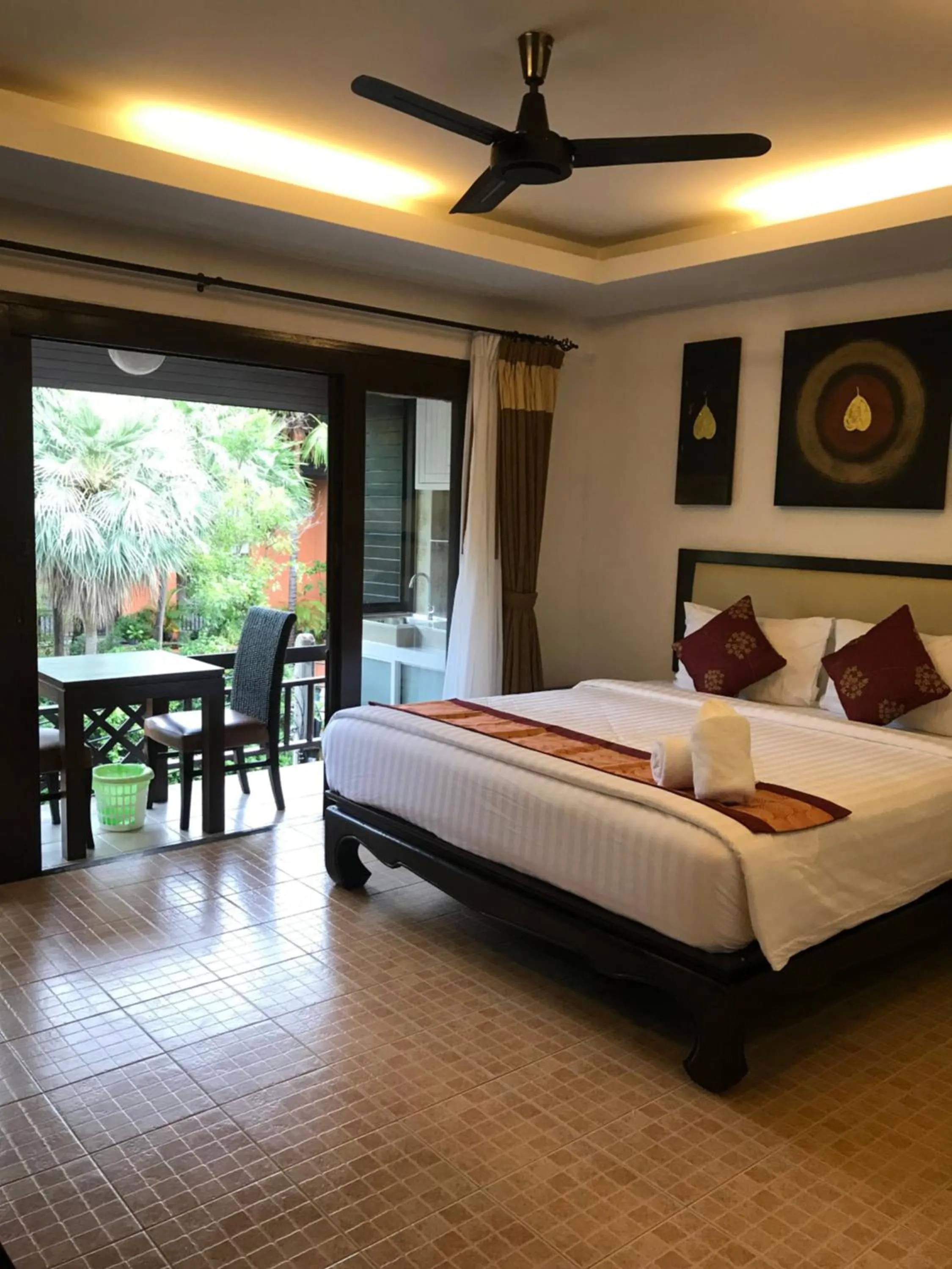 Bed in Arina Boutique Residence