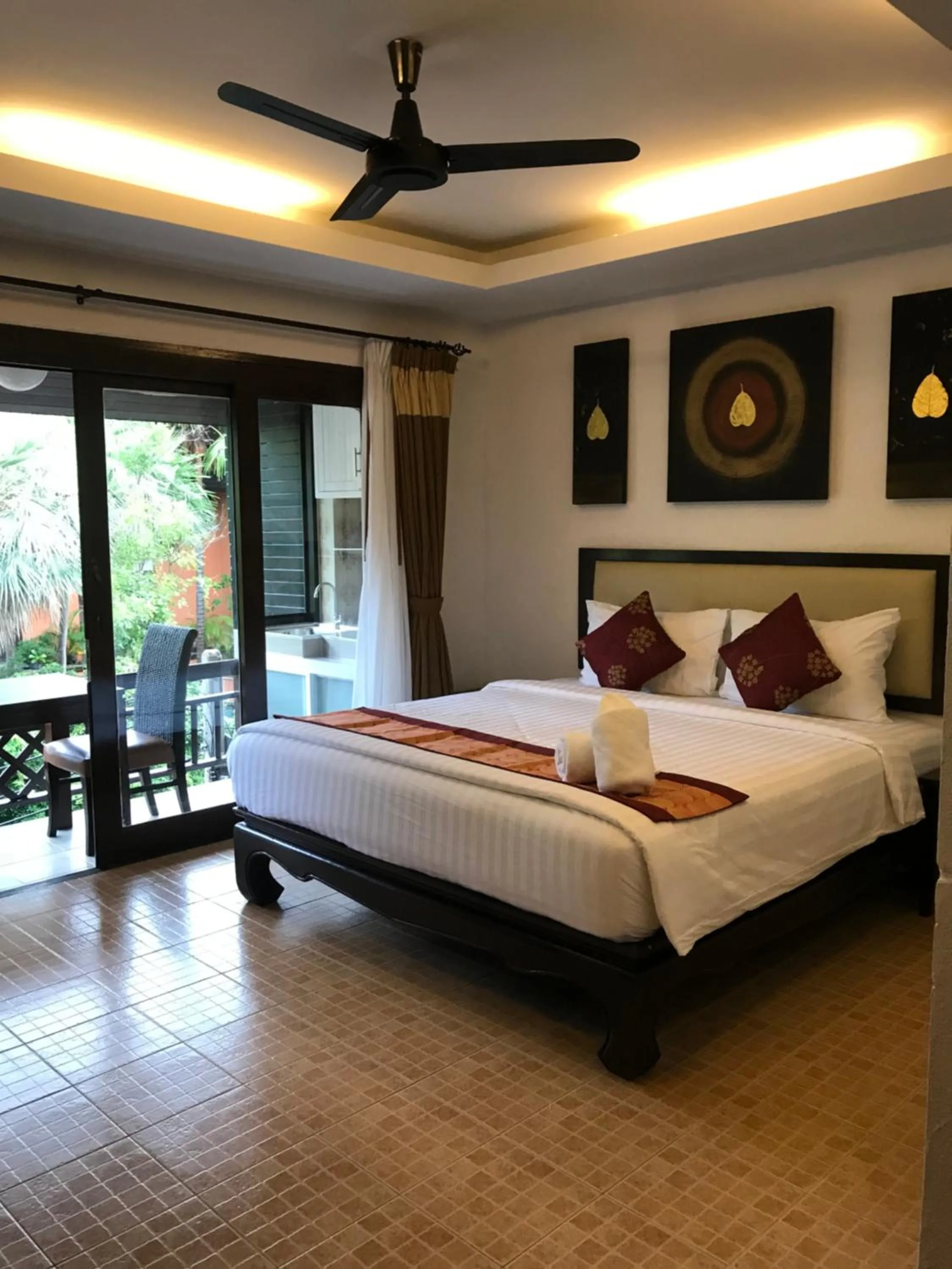 Bed in Arina Boutique Residence