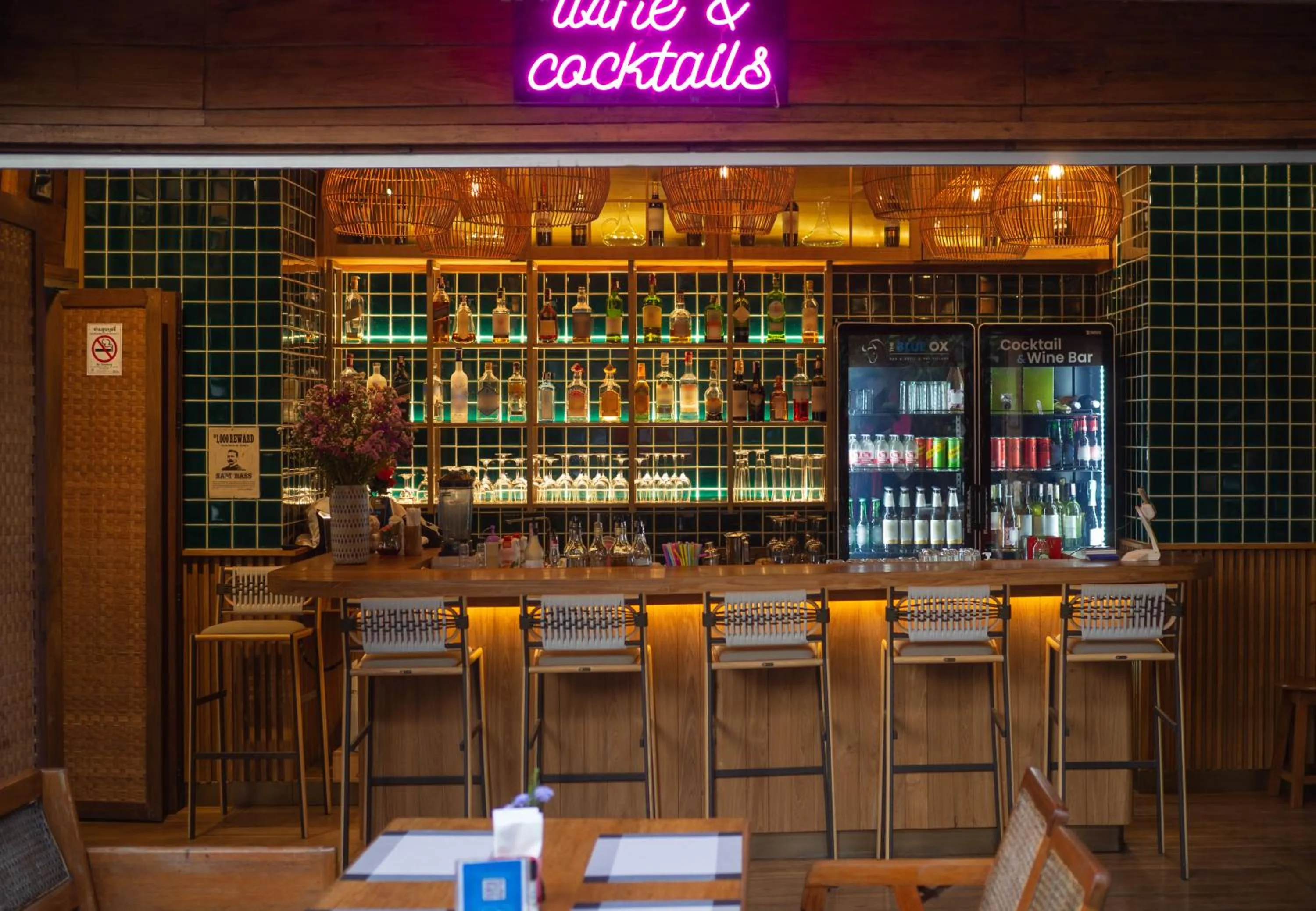 Lounge or bar in Pai Village Boutique Resort