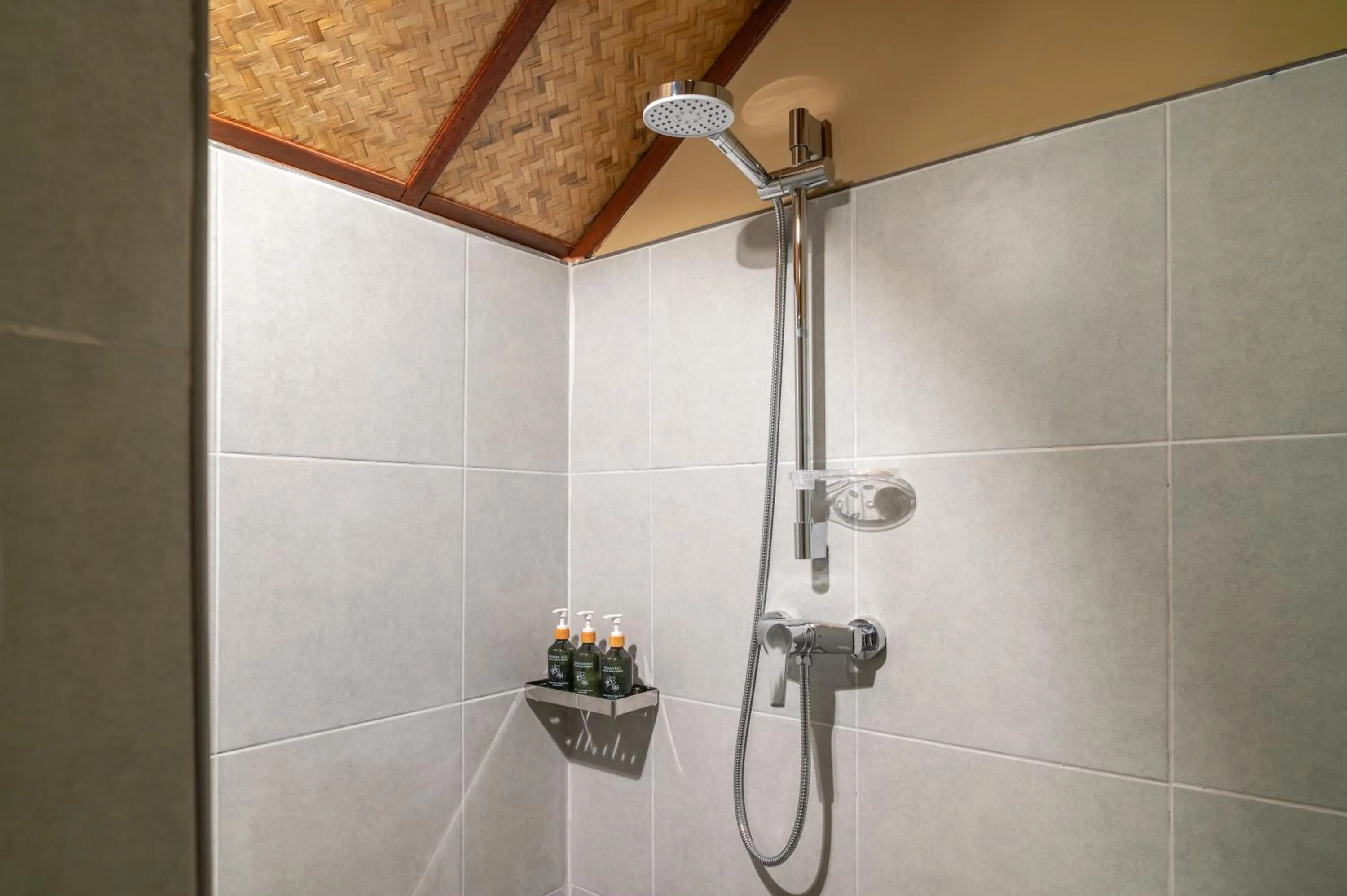 Shower in Pai Village Boutique Resort