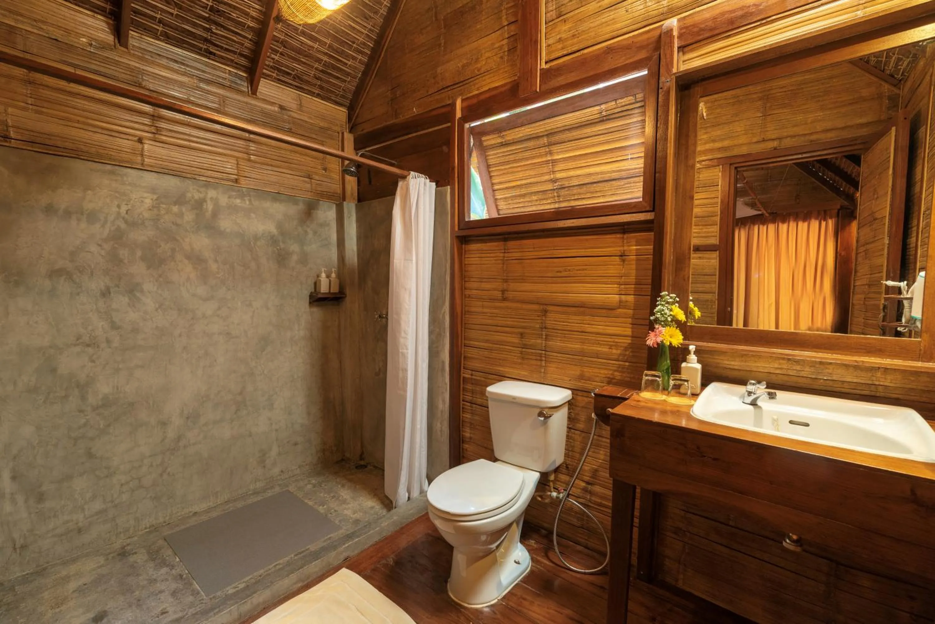 Toilet in Pai Village Boutique Resort
