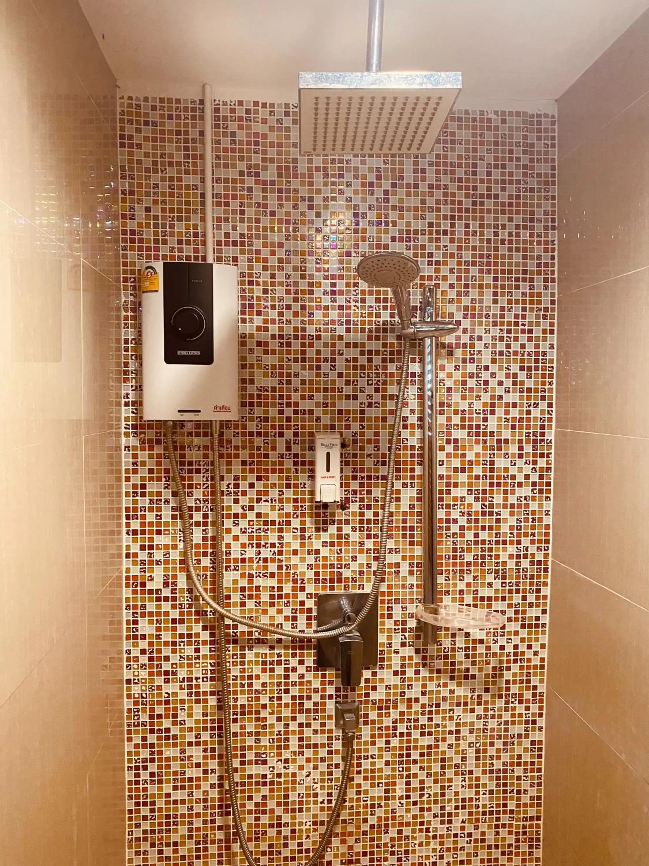 Shower in Bella Vista Beach Resort Koh Lipe