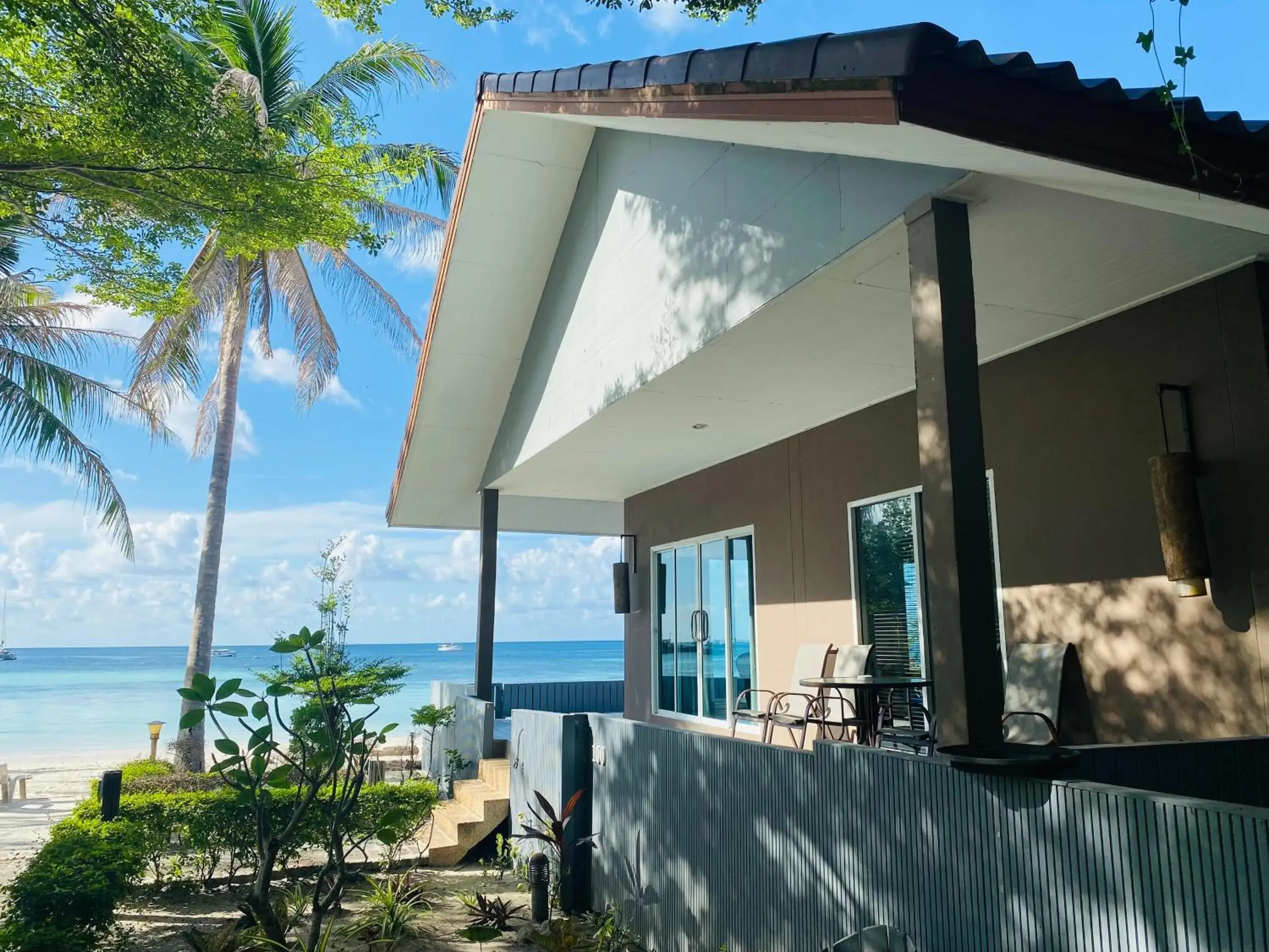 Photo of the whole room in Bella Vista Beach Resort Koh Lipe Photo of the whole room in Bella Vista Beach Resort Koh Lipe
