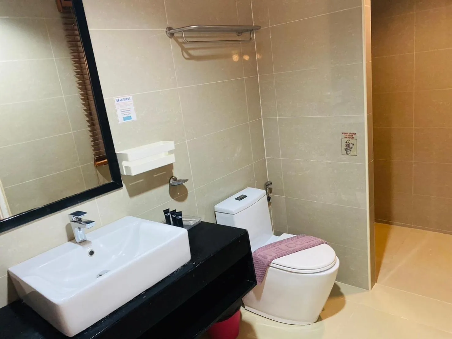 Toilet in Bella Vista Beach Resort Koh Lipe