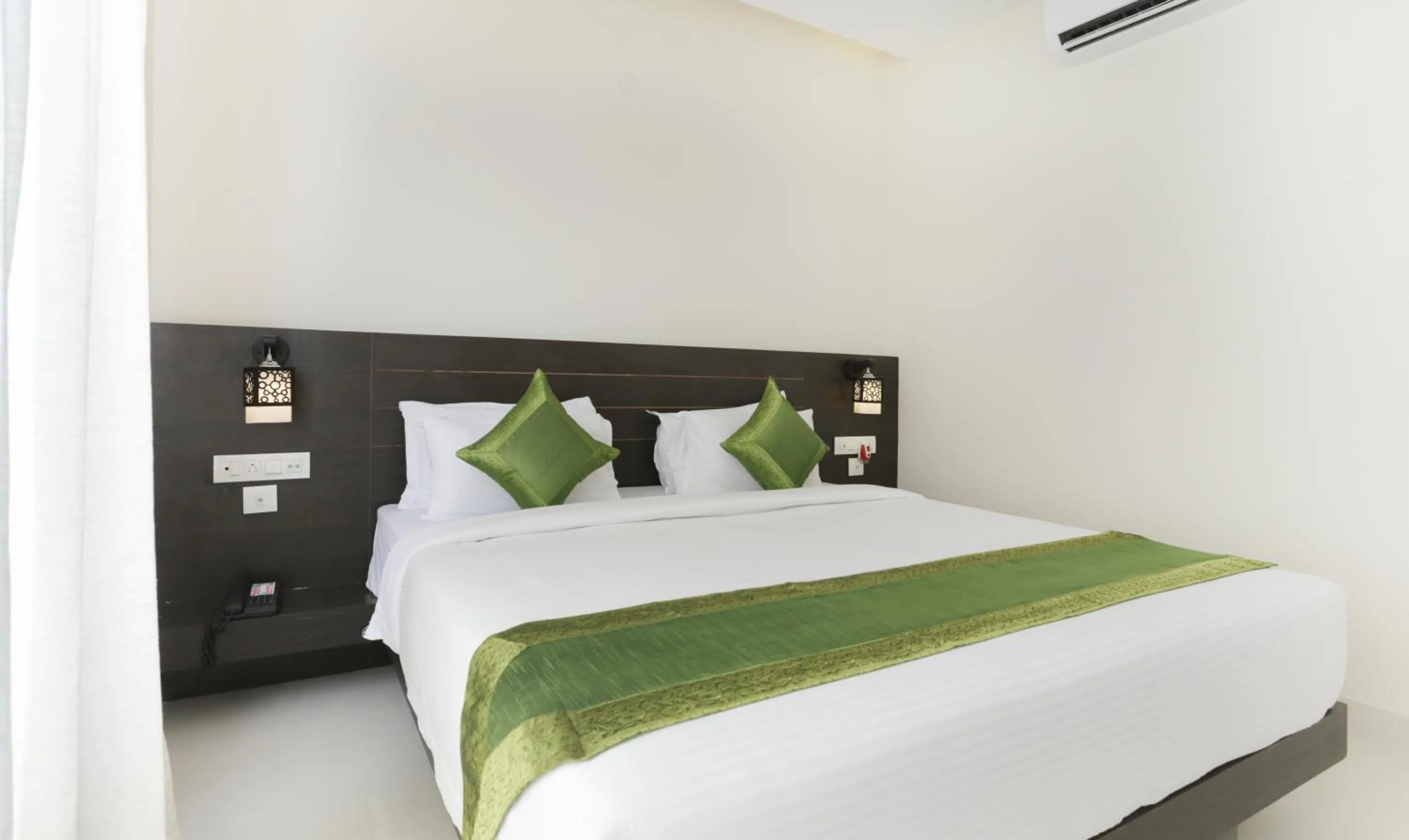 Bedroom, Bed in Treebo Sunrise IG Road