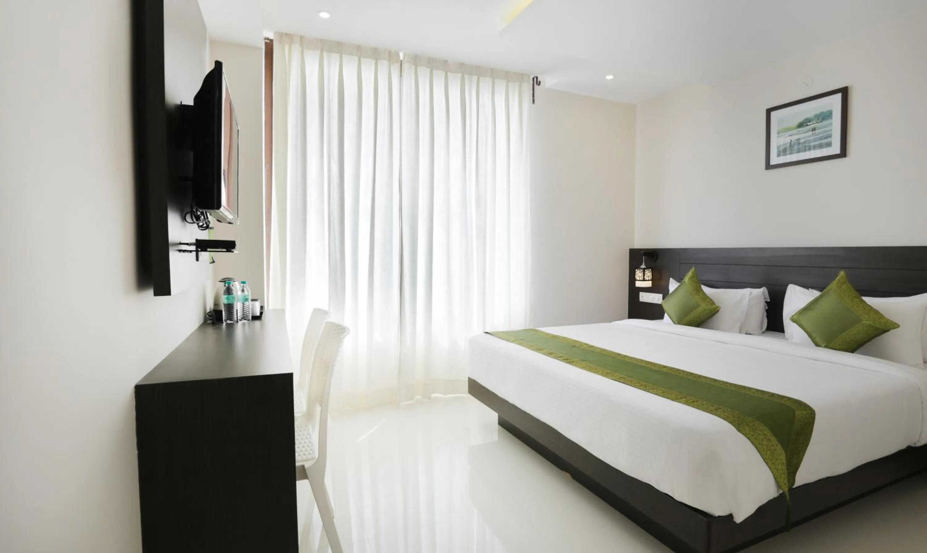 Bedroom, Bed in Treebo Sunrise IG Road