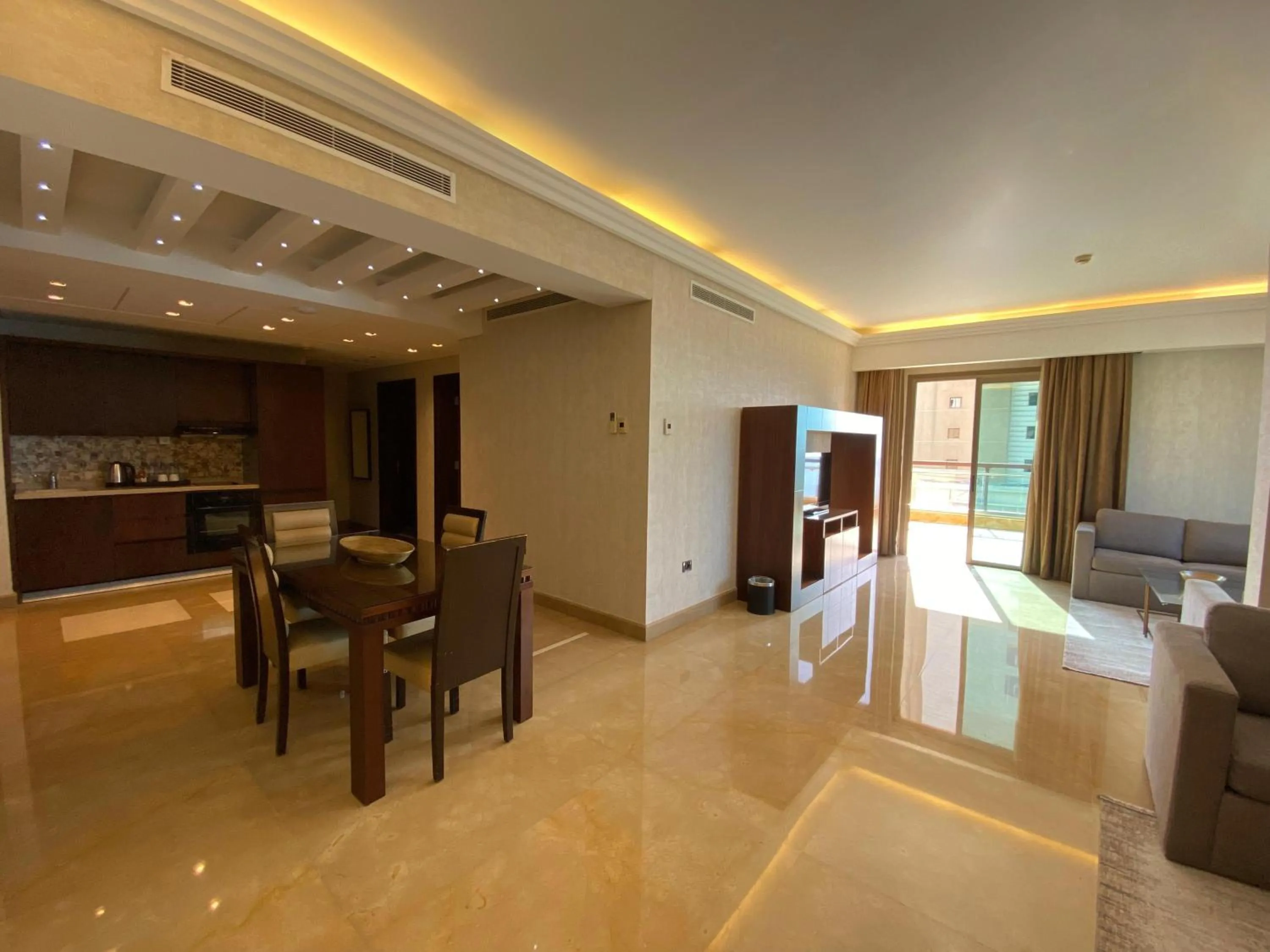 Living room in Lancaster Suites Raouche