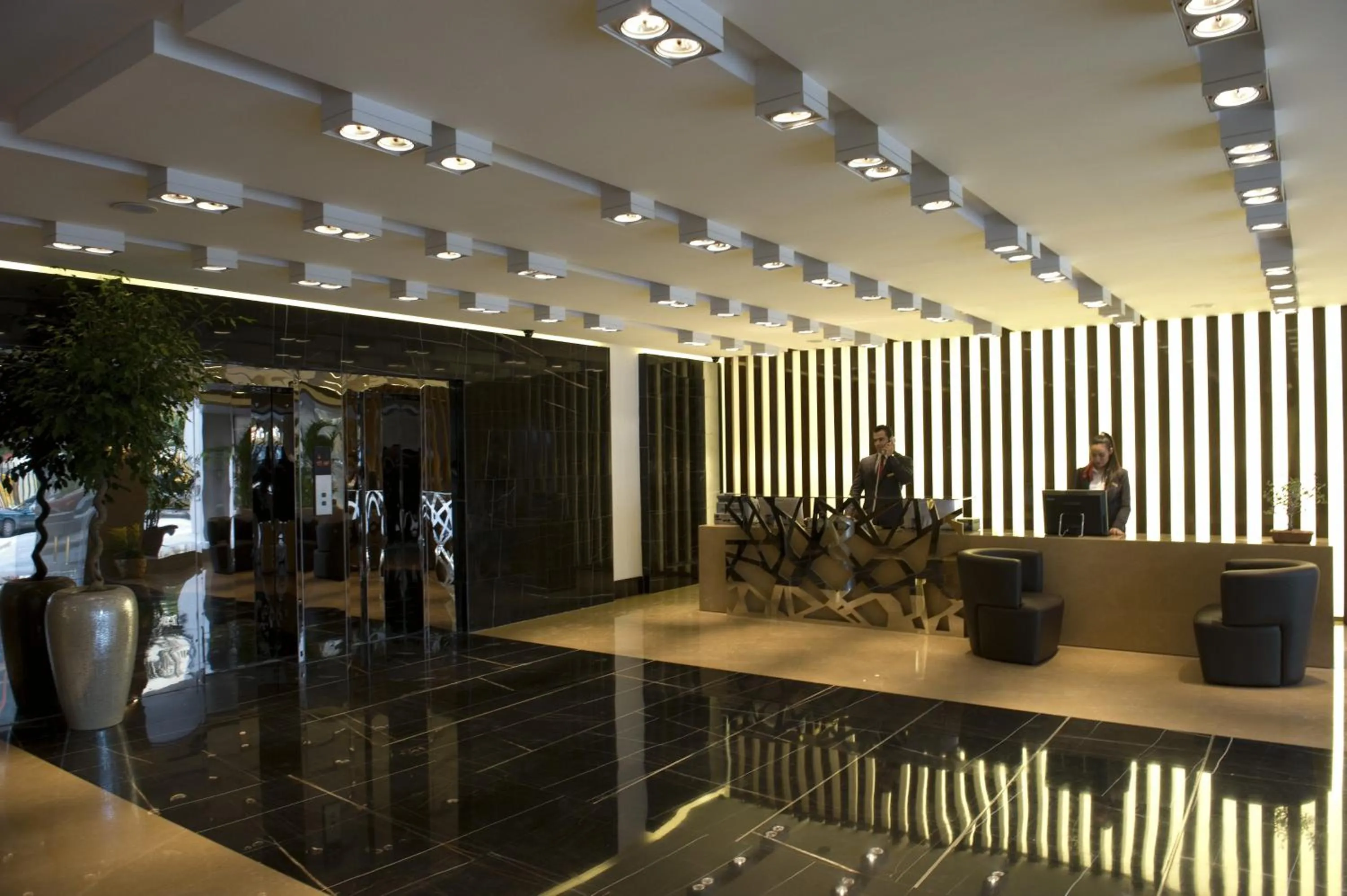 Staff in Lancaster Suites Raouche