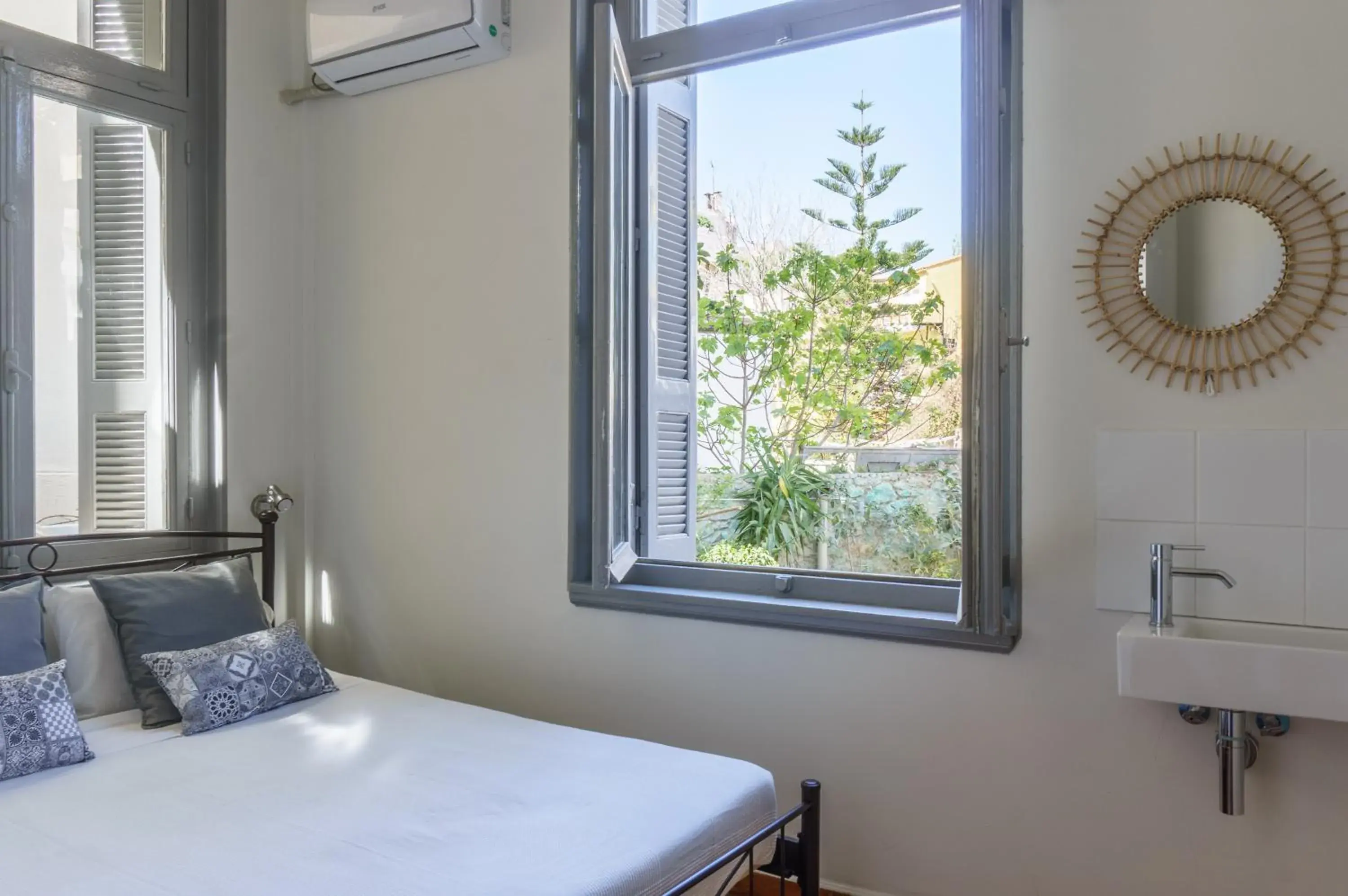 Bed in Dioskouros Hostel Bed in Dioskouros Hostel