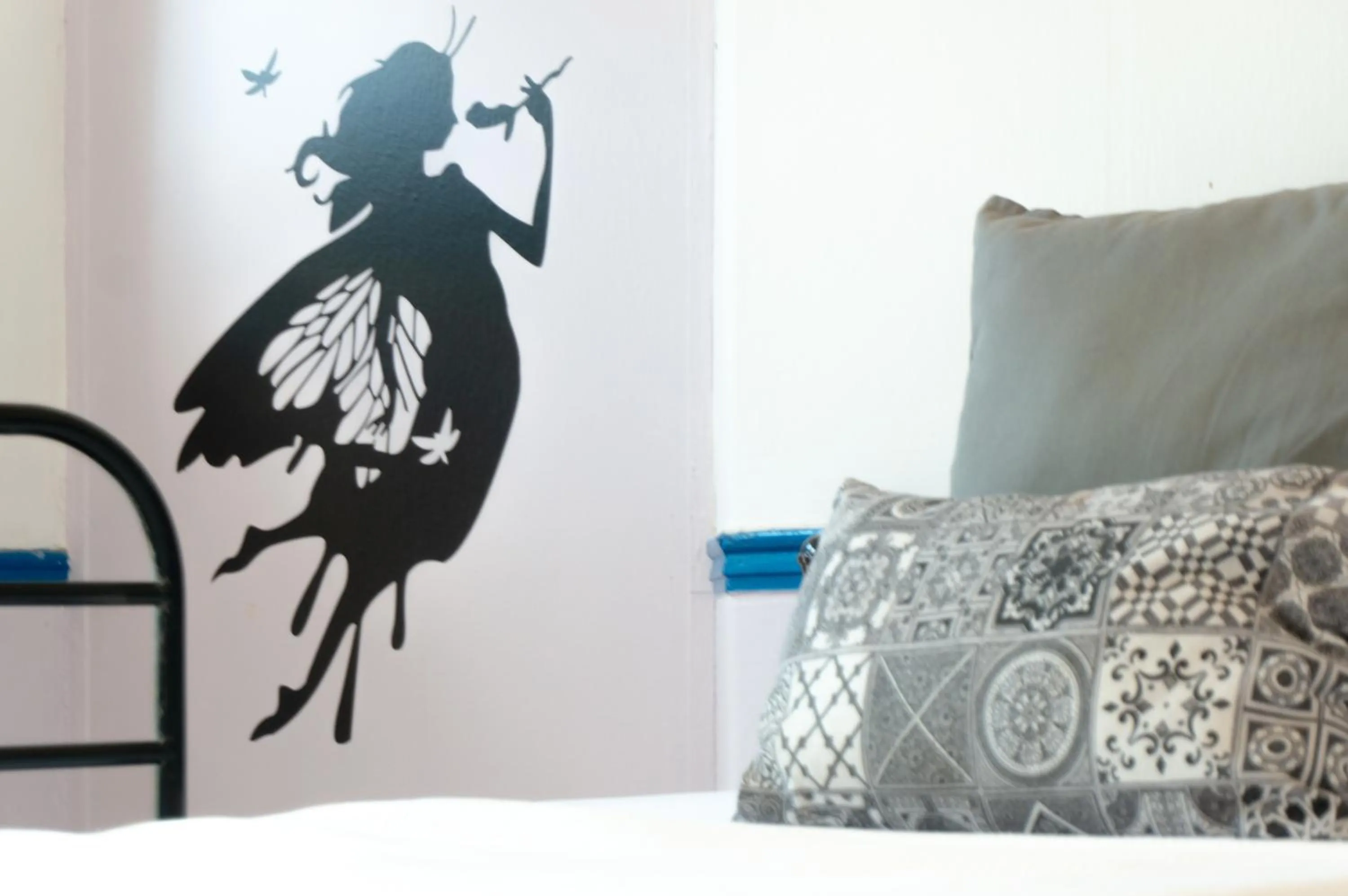 Decorative detail, Bed in Dioskouros Hostel