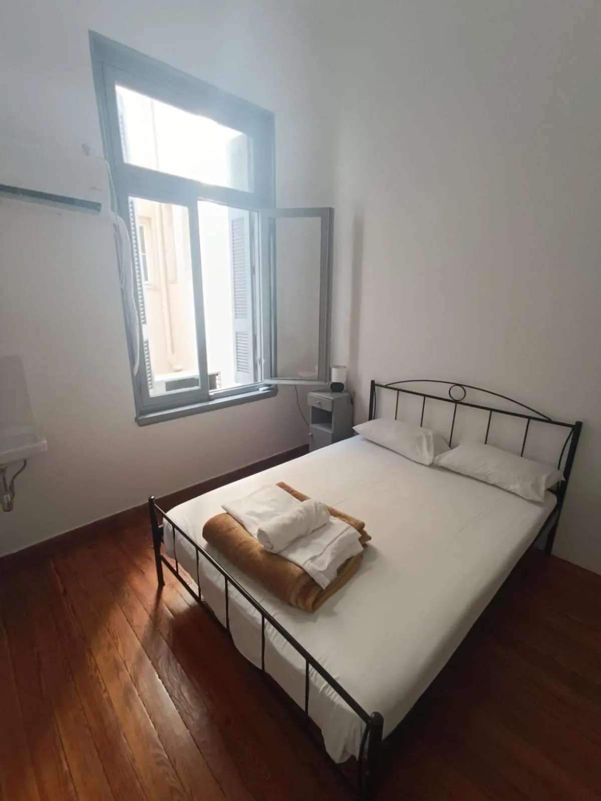 Bed in Dioskouros Hostel