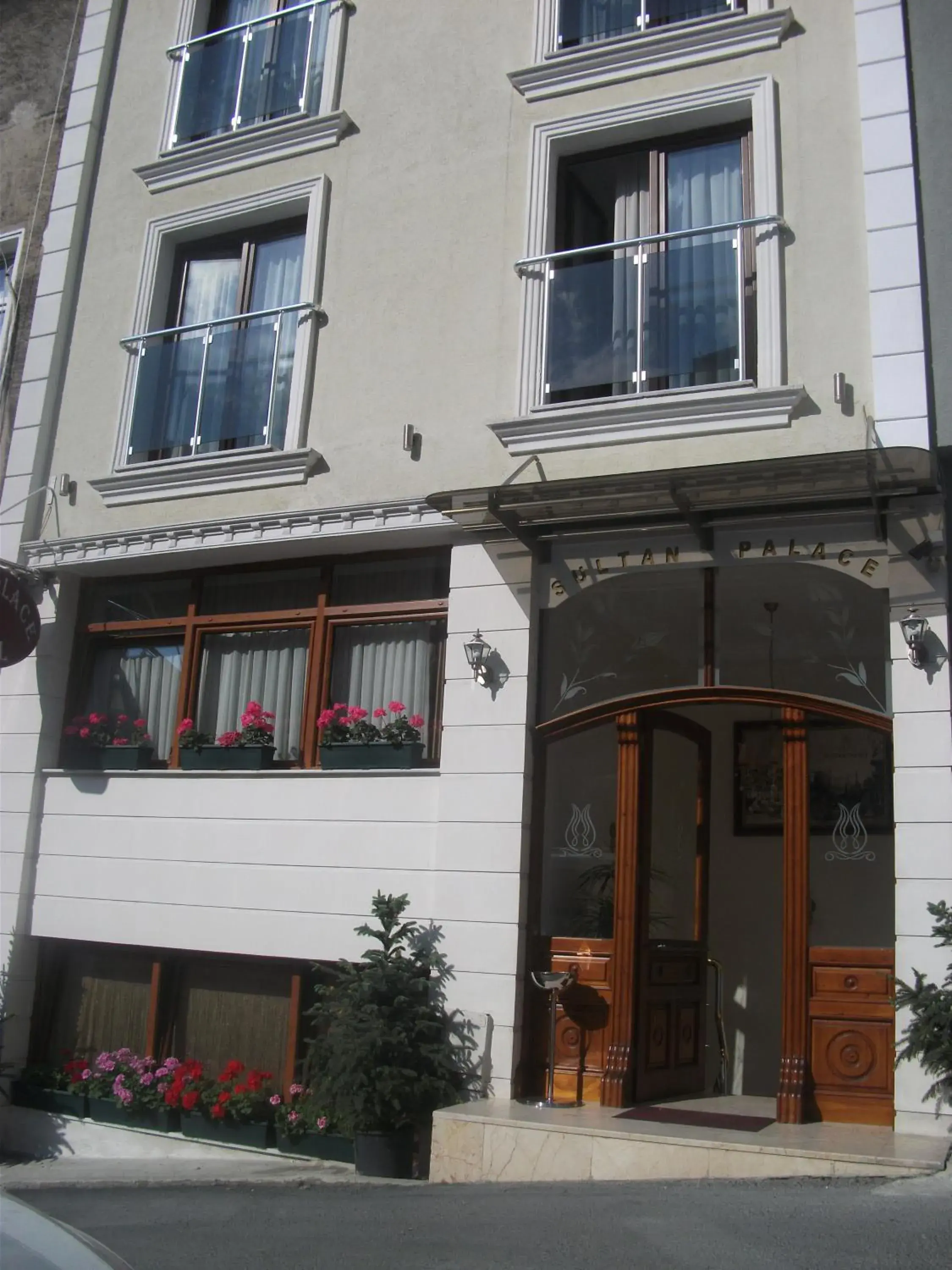 Facade/entrance in Sultan Palace Hotel Facade/entrance in Sultan Palace Hotel