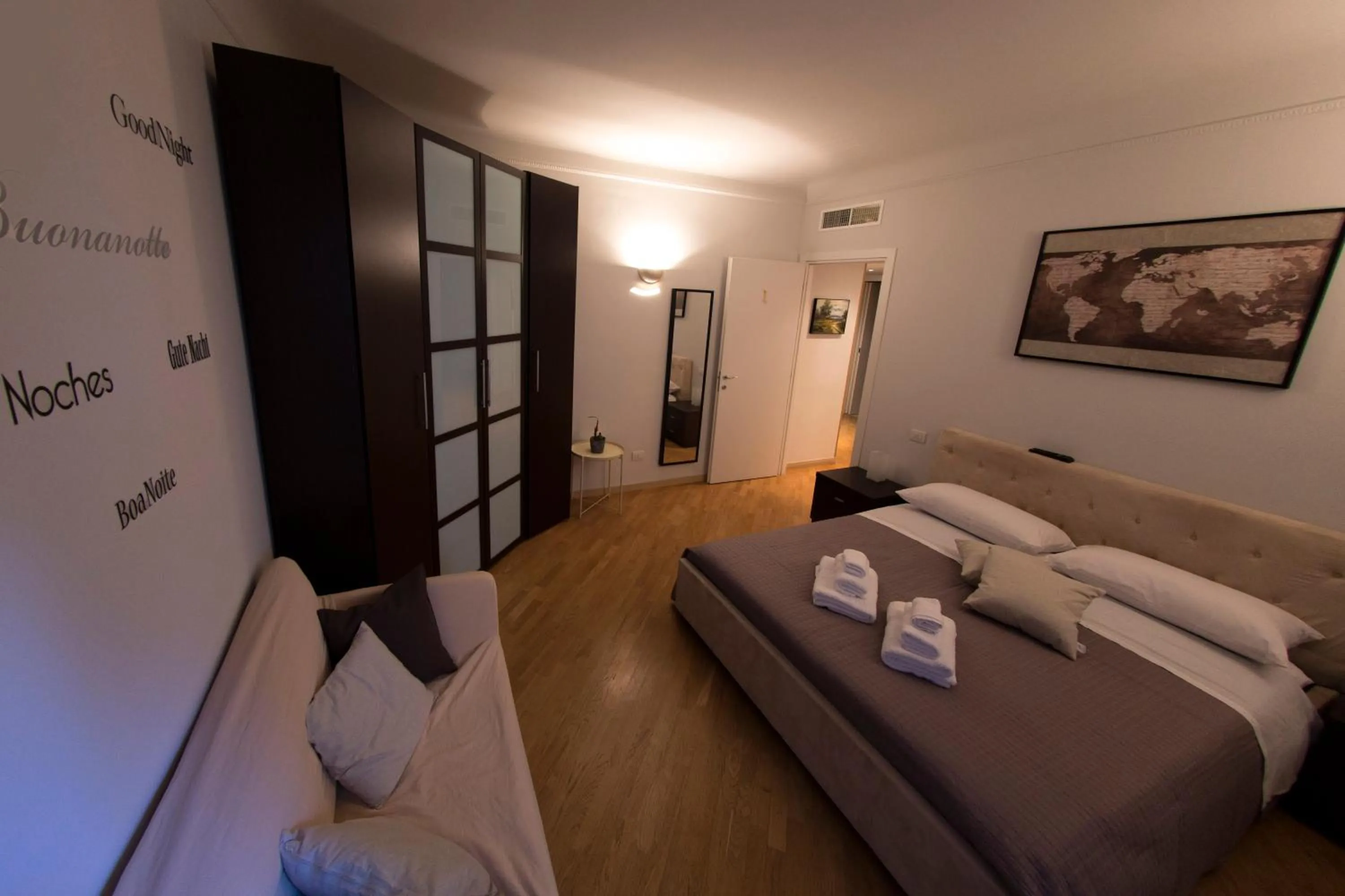Bedroom, Bed in B&B Terrazza Baires - in the heart of Milan