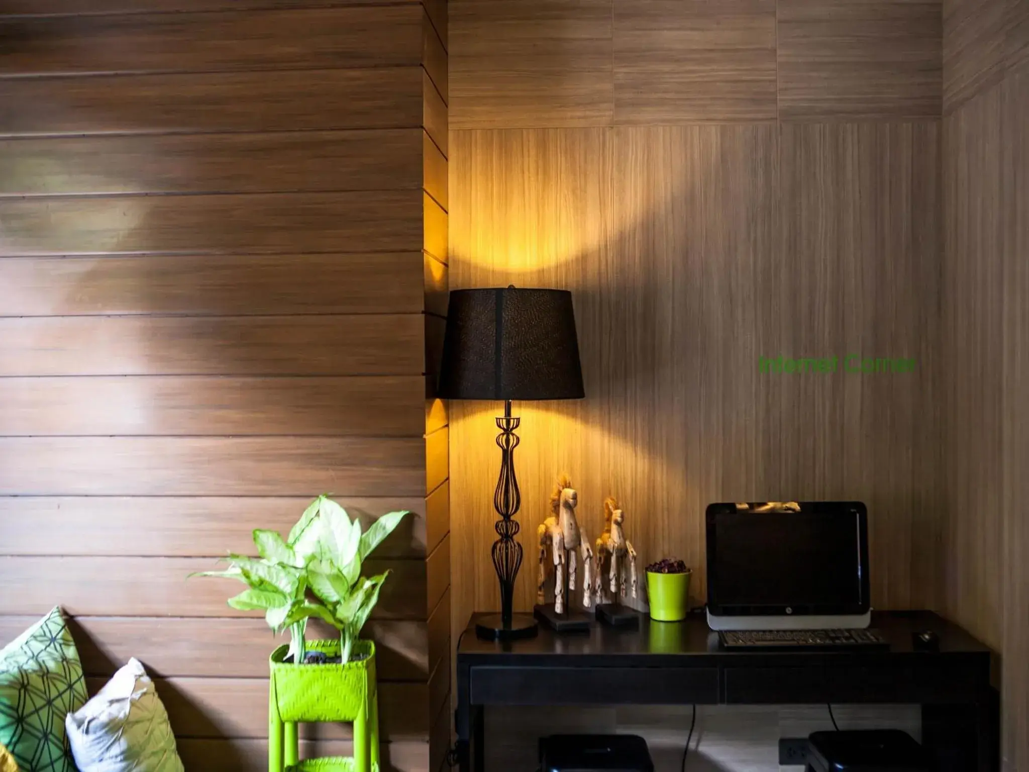 Restaurant/places to eat in Ploen Chaweng by Tolani Restaurant/places to eat in Ploen Chaweng by Tolani