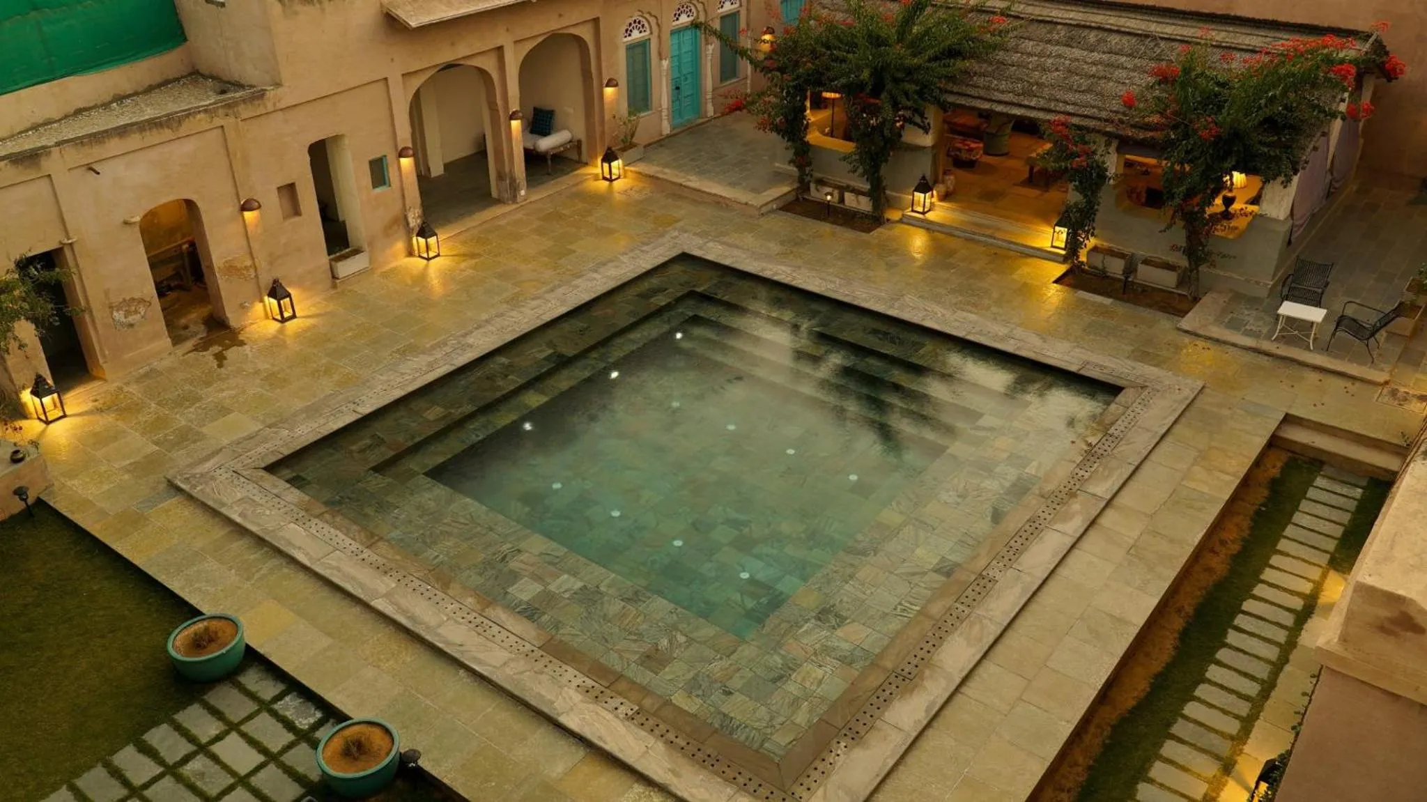 Pool view in Mandawa Kothi