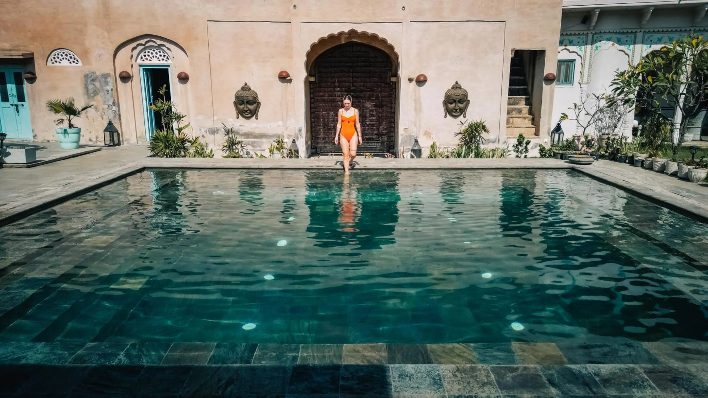Pool view in Mandawa Kothi