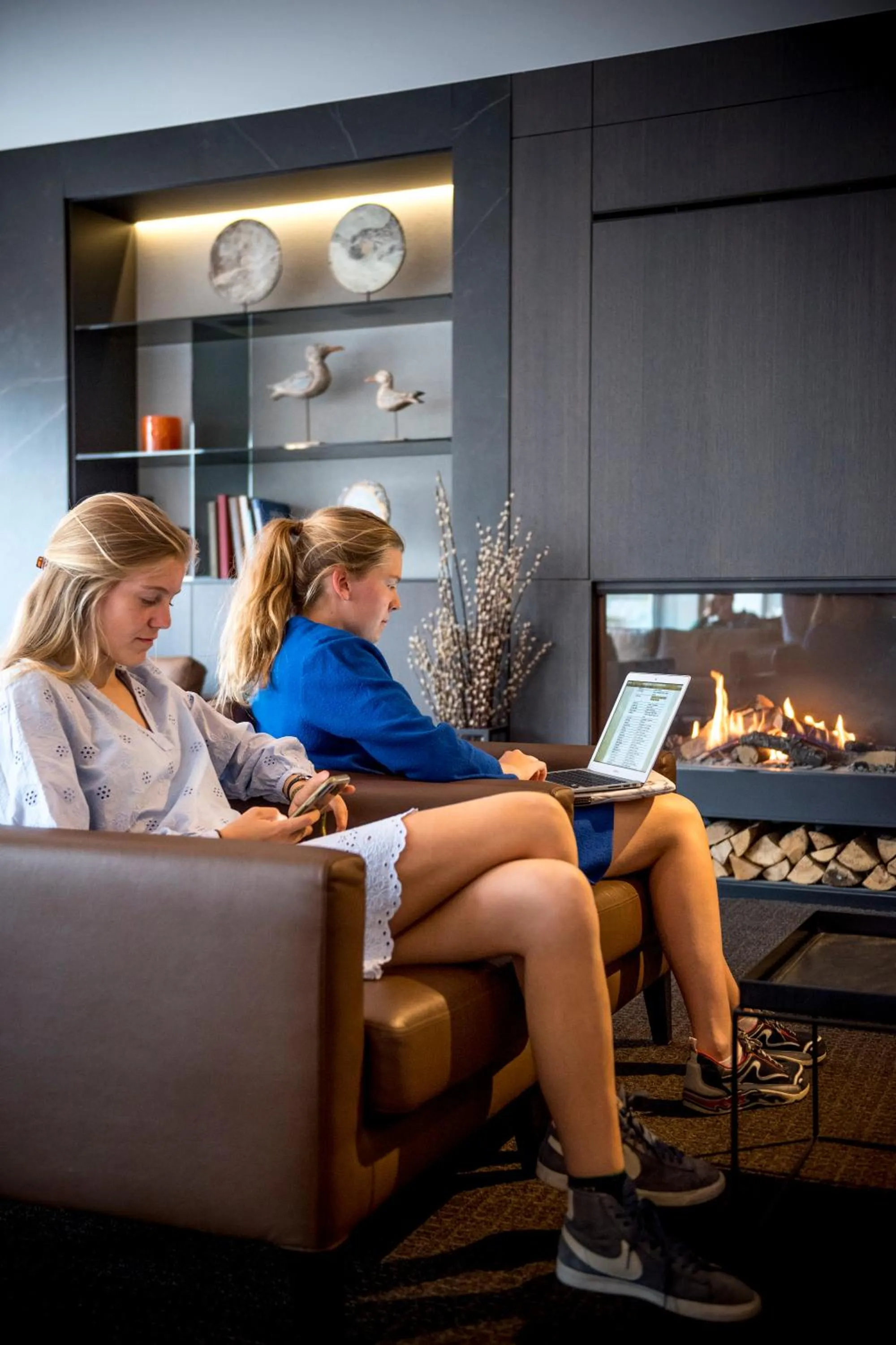 Guests in Hotel Nelson