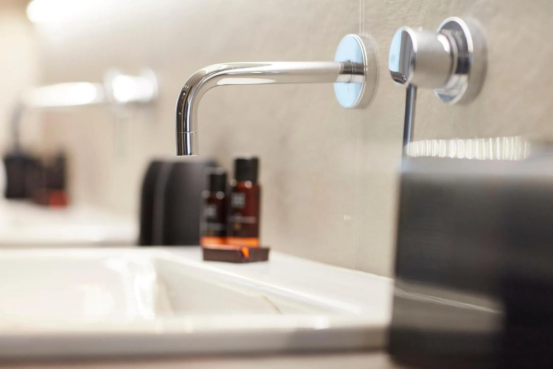 Decorative detail in Hotel Nelson