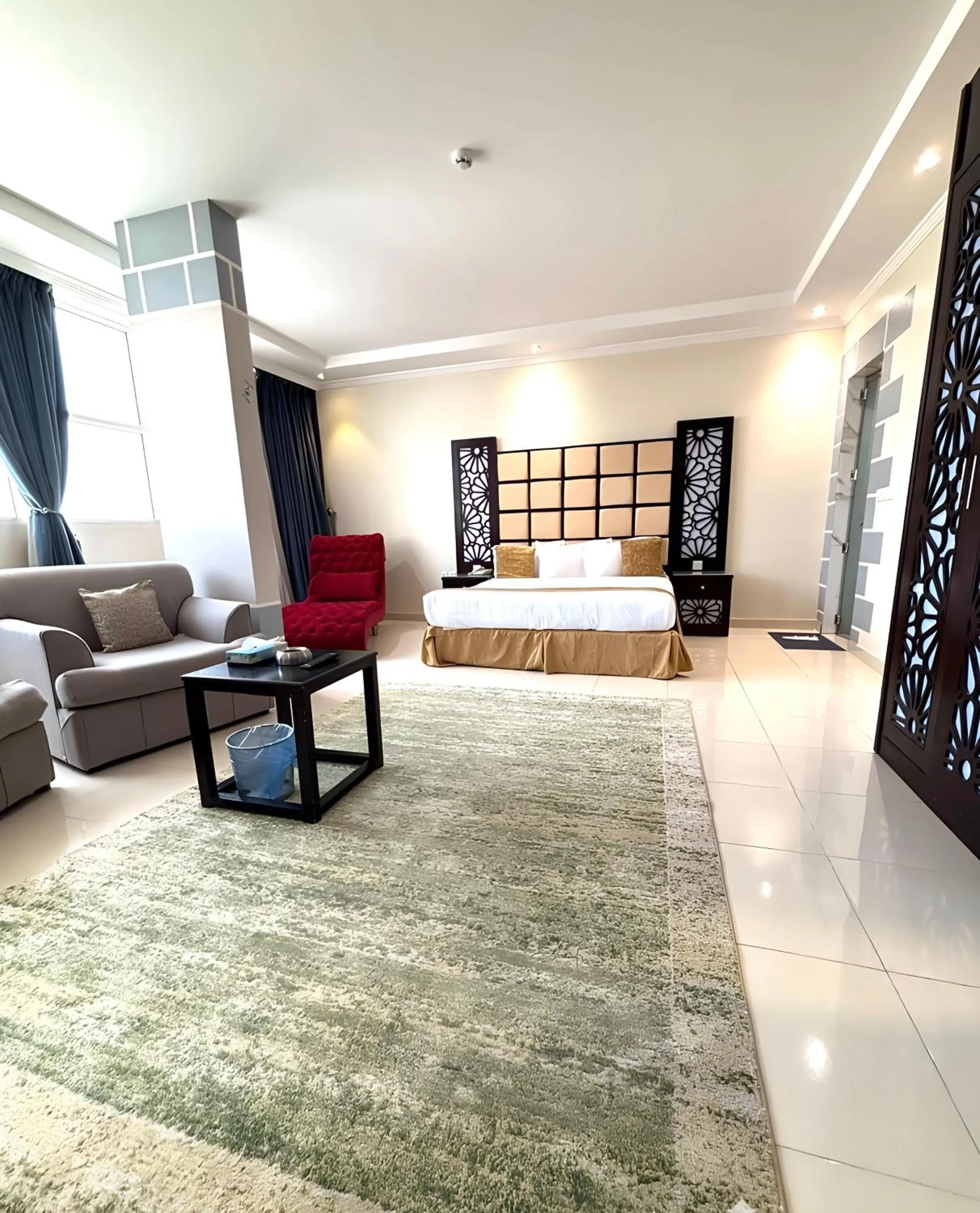 Bedroom, Bed in Al Lord Hotel