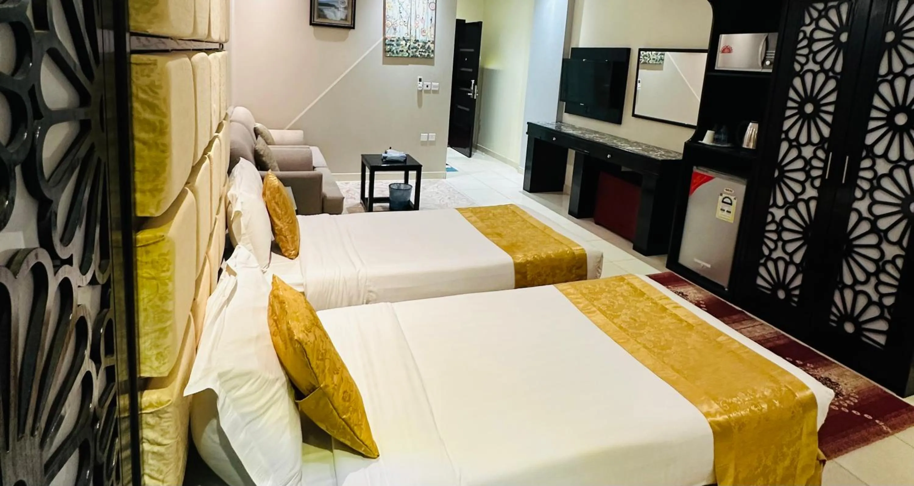 Bedroom, Bed in Al Lord Hotel