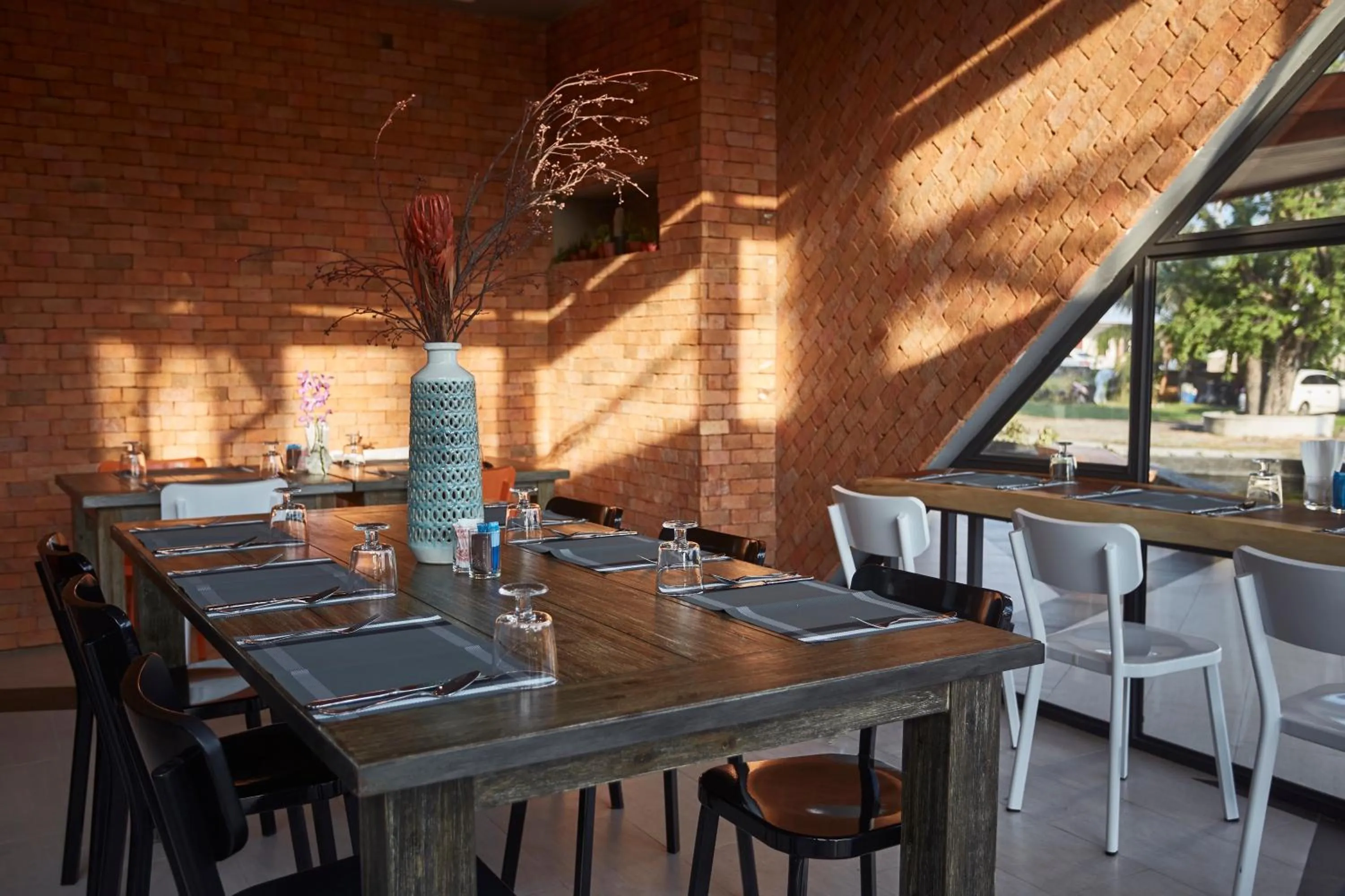 Restaurant/places to eat in Whale Hua Hin - SHA Plus