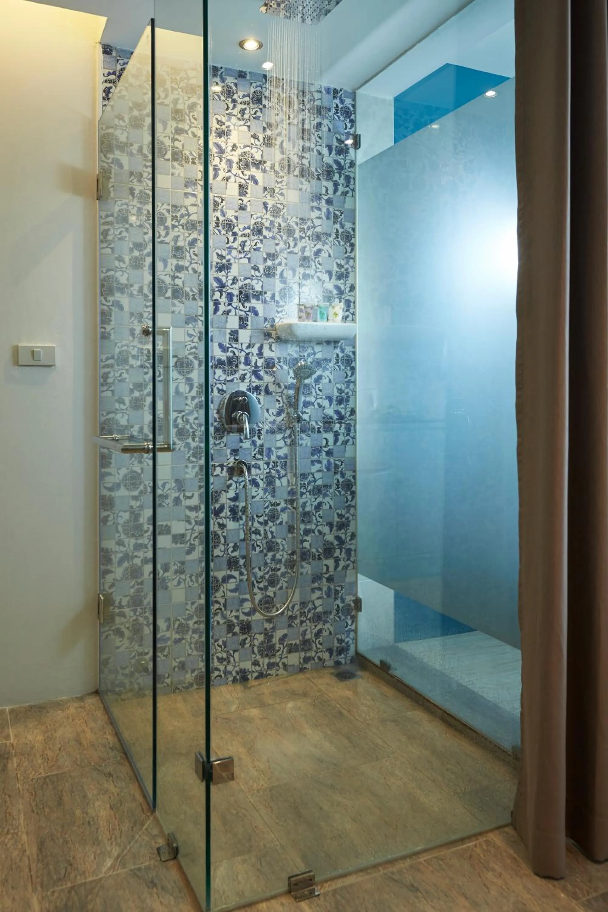 Shower in Whale Hua Hin - SHA Plus