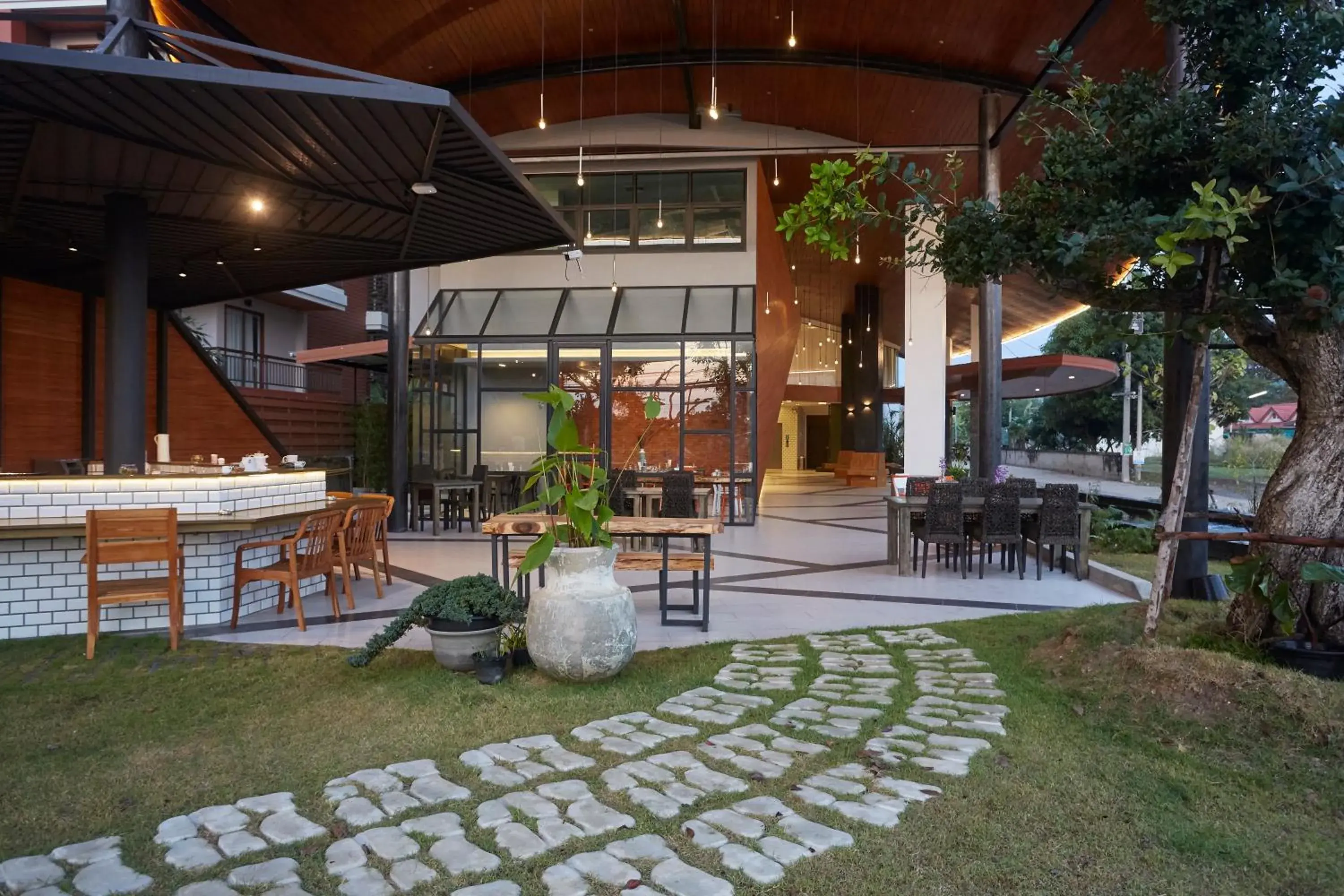 Restaurant/places to eat in Whale Hua Hin - SHA Plus Restaurant/places to eat in Whale Hua Hin - SHA Plus
