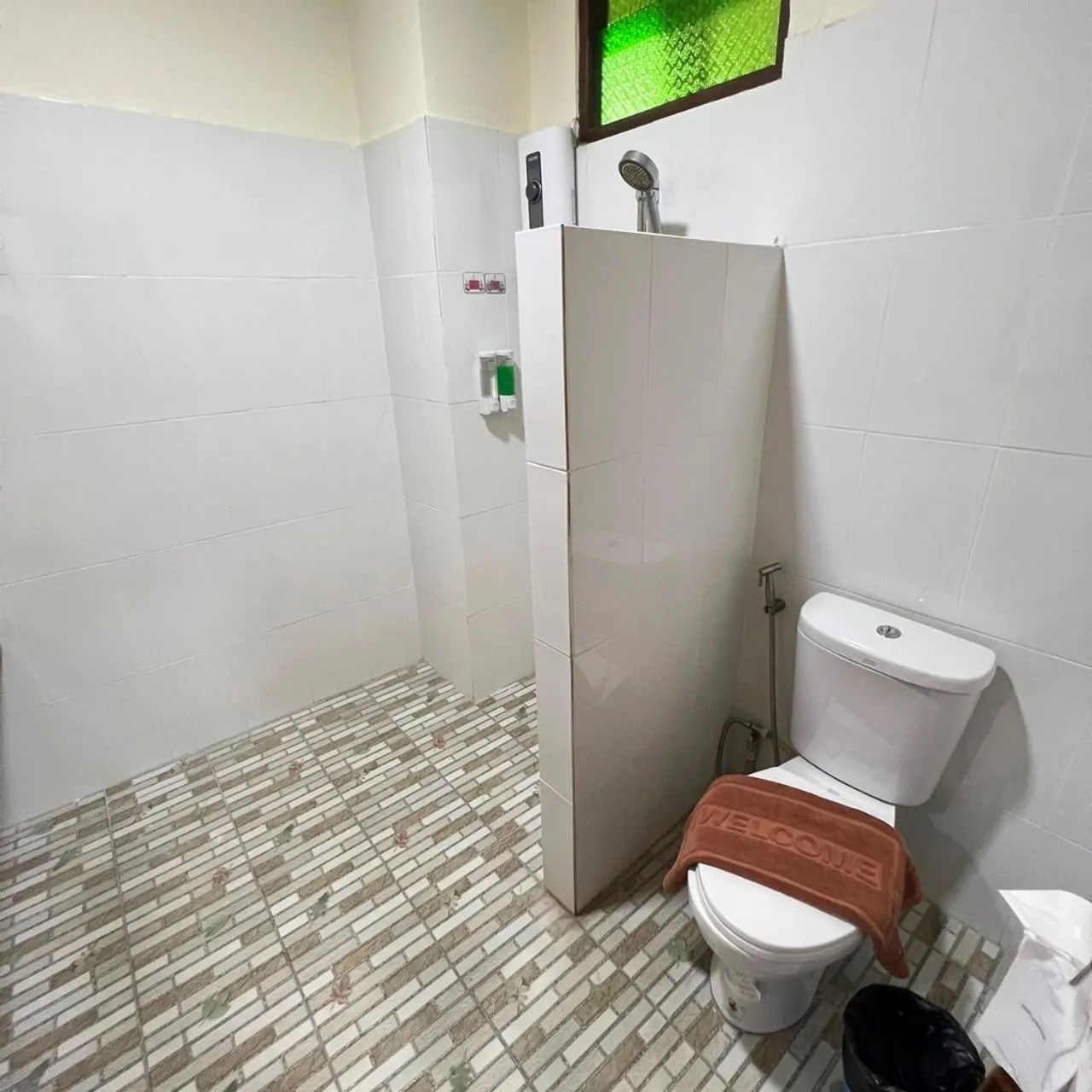 Shower in Sasidara Resort Nan