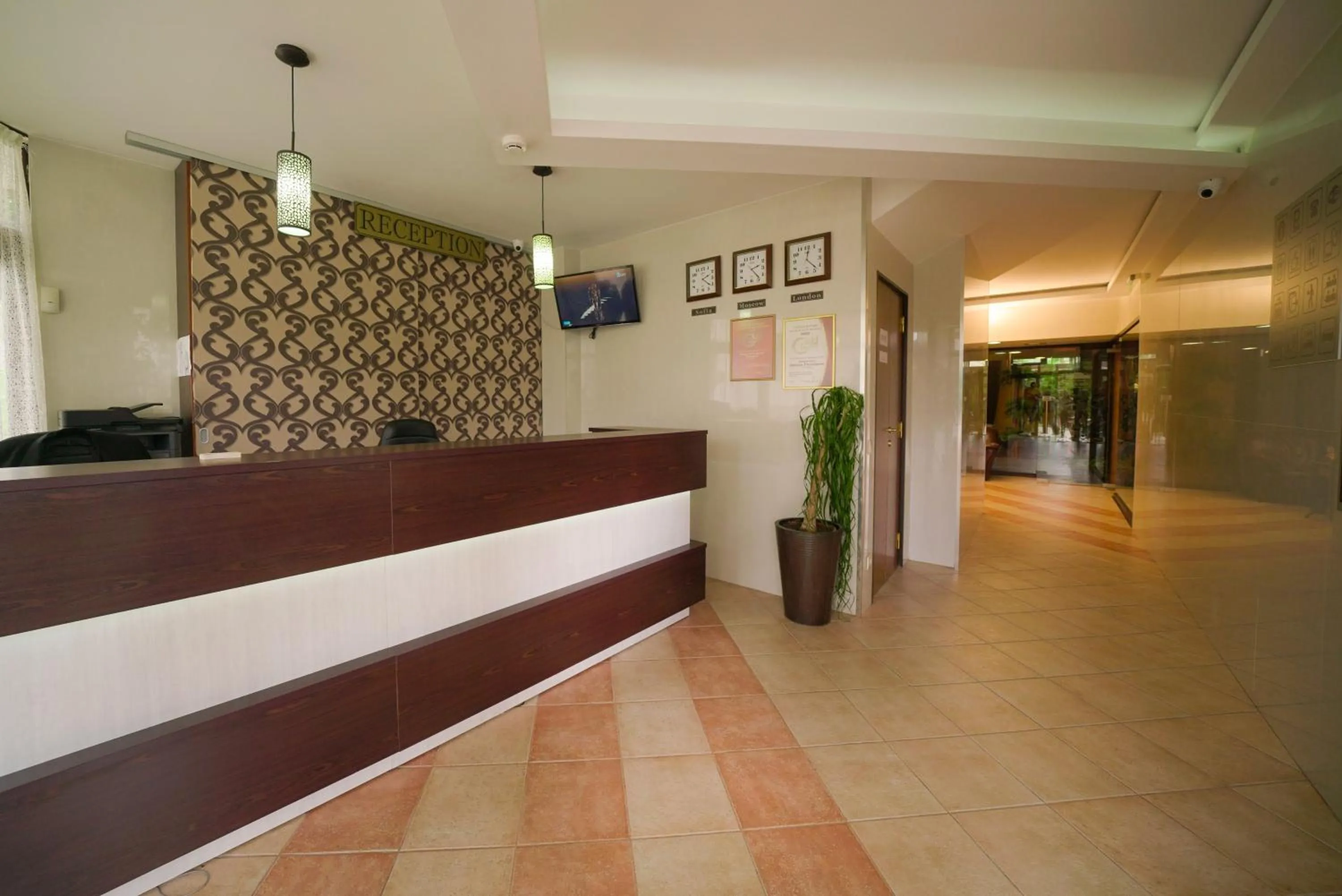 Lobby or reception in Apart Hotel Flora Residence Daisy