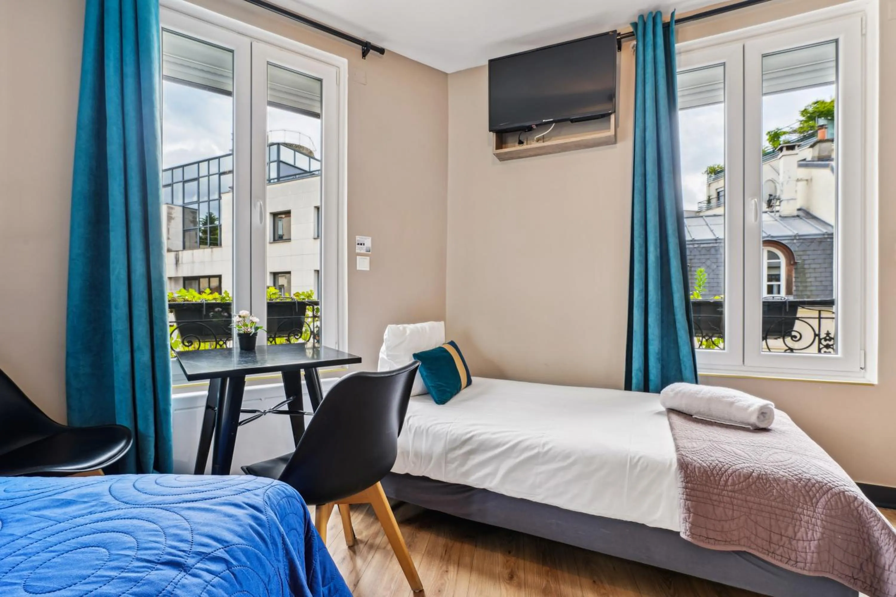 TV and multimedia, Bed in Résidence AURMAT - Appart - Hôtel - Boulogne - Paris