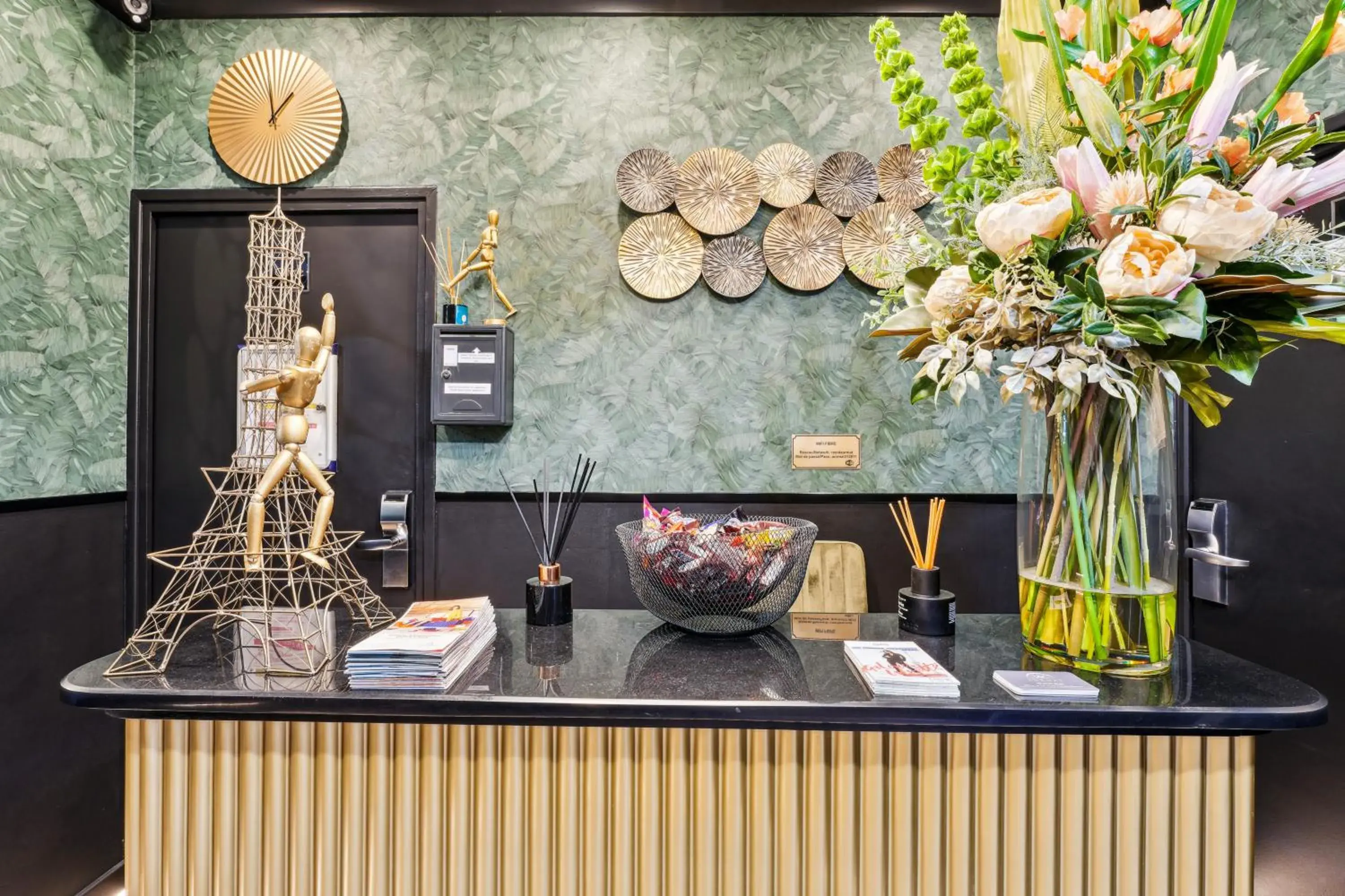 Lobby or reception in Résidence AURMAT - Appart - Hôtel - Boulogne - Paris Lobby or reception in Résidence AURMAT - Appart - Hôtel - Boulogne - Paris