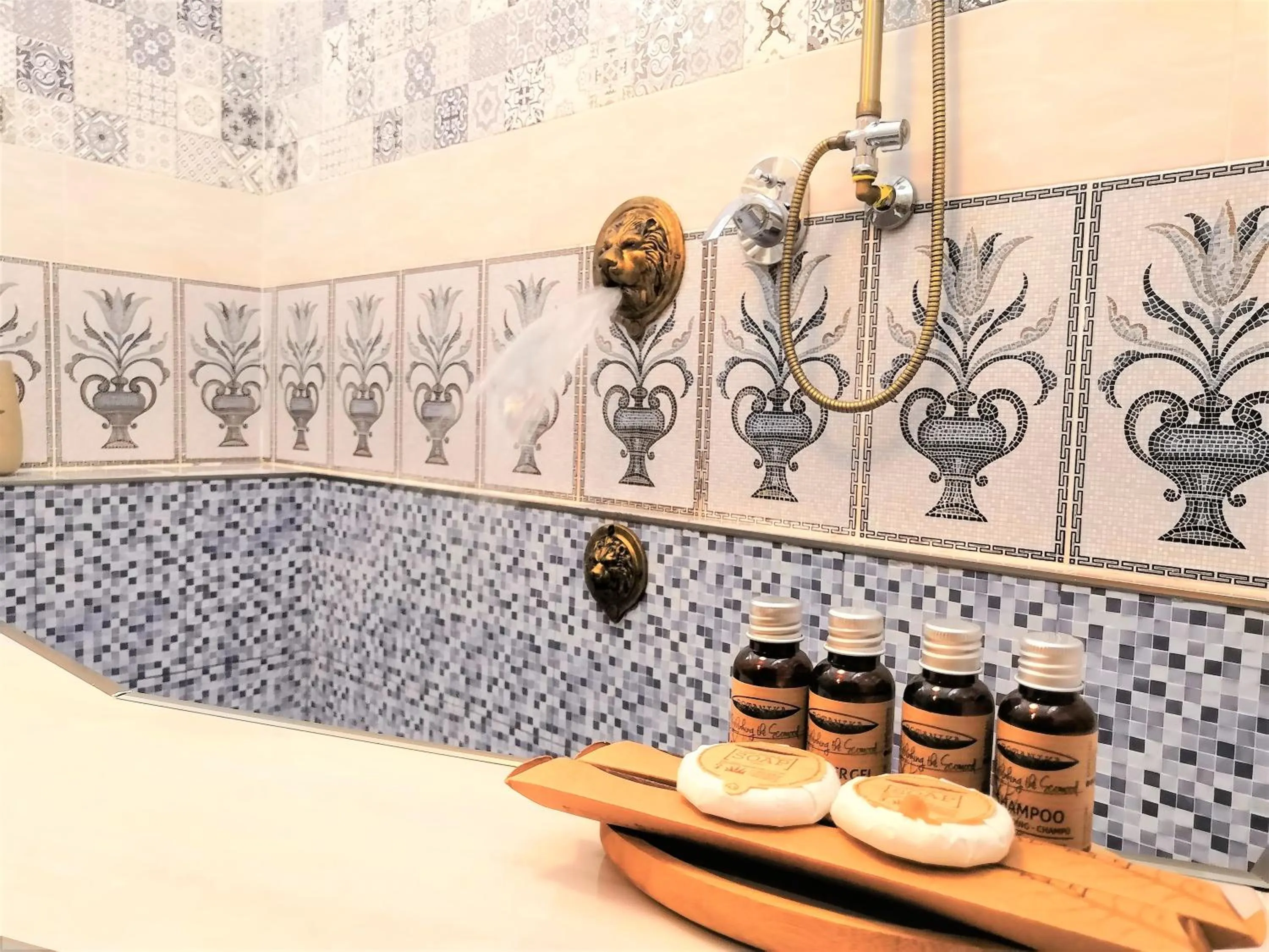 Steam room in Piano Borracho Boutique Hotel Old Tbilisi