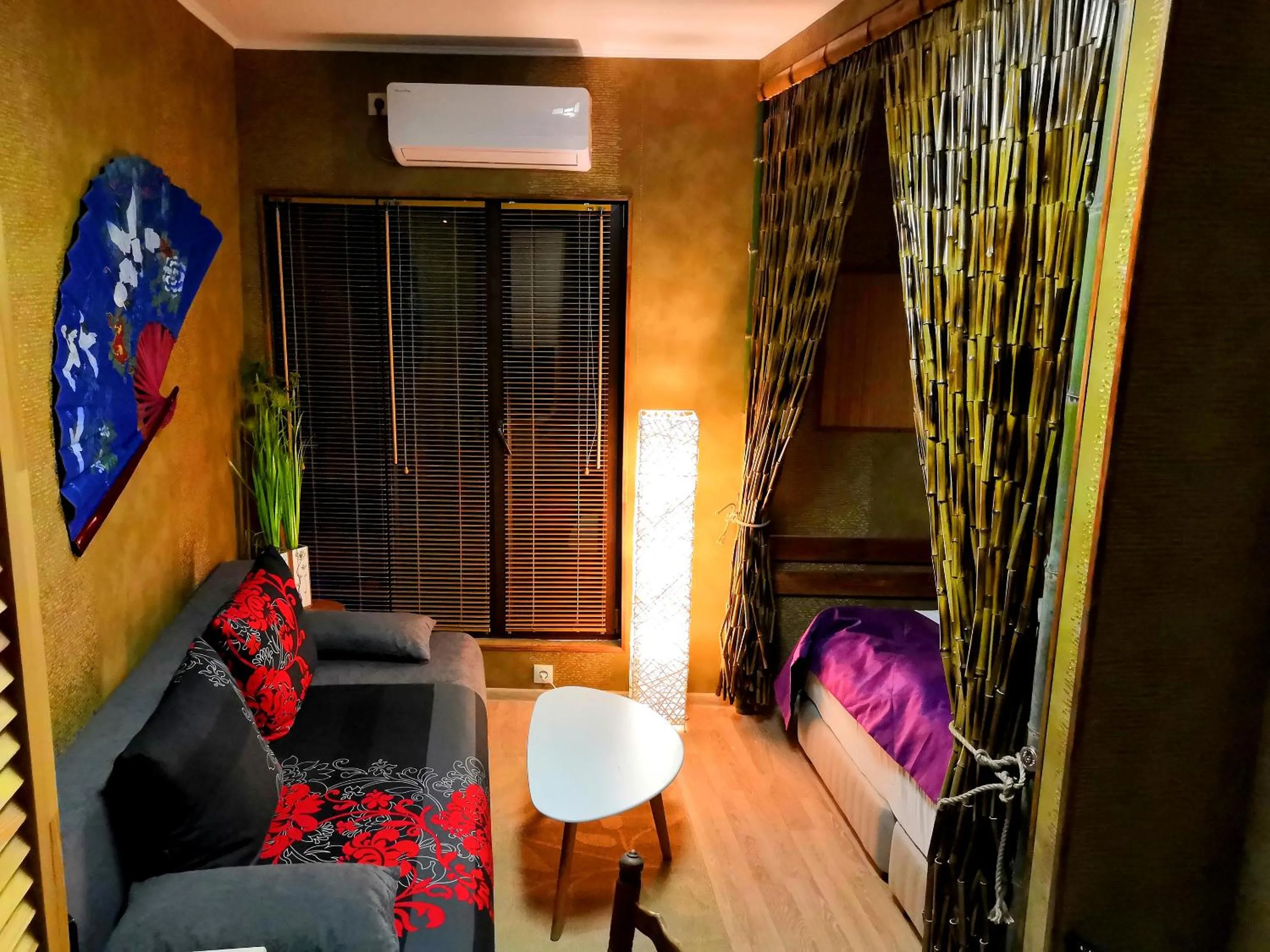 Decorative detail in Piano Borracho Boutique Hotel Old Tbilisi