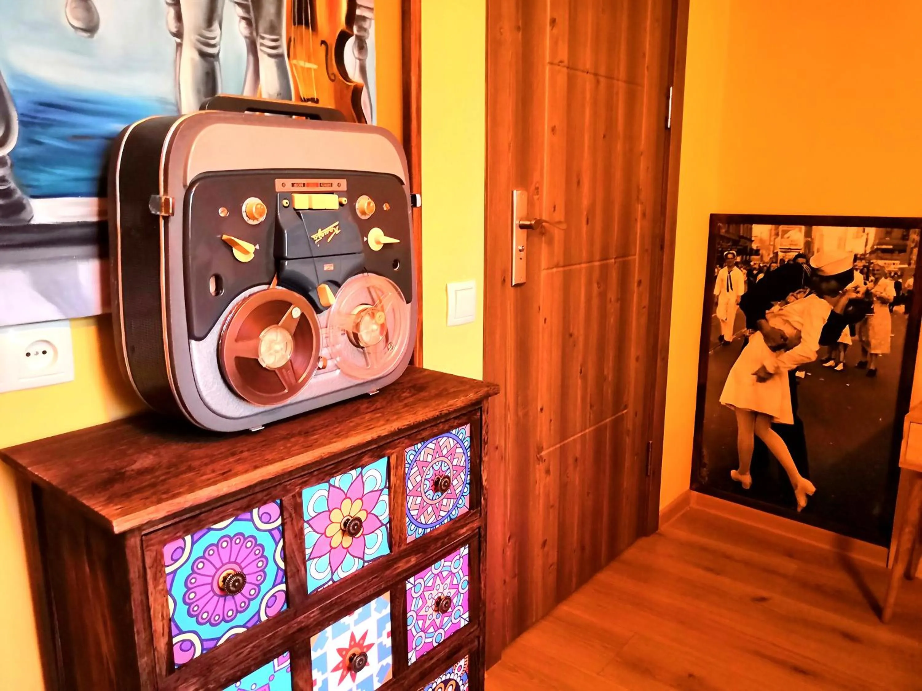 Decorative detail in Piano Borracho Boutique Hotel Old Tbilisi