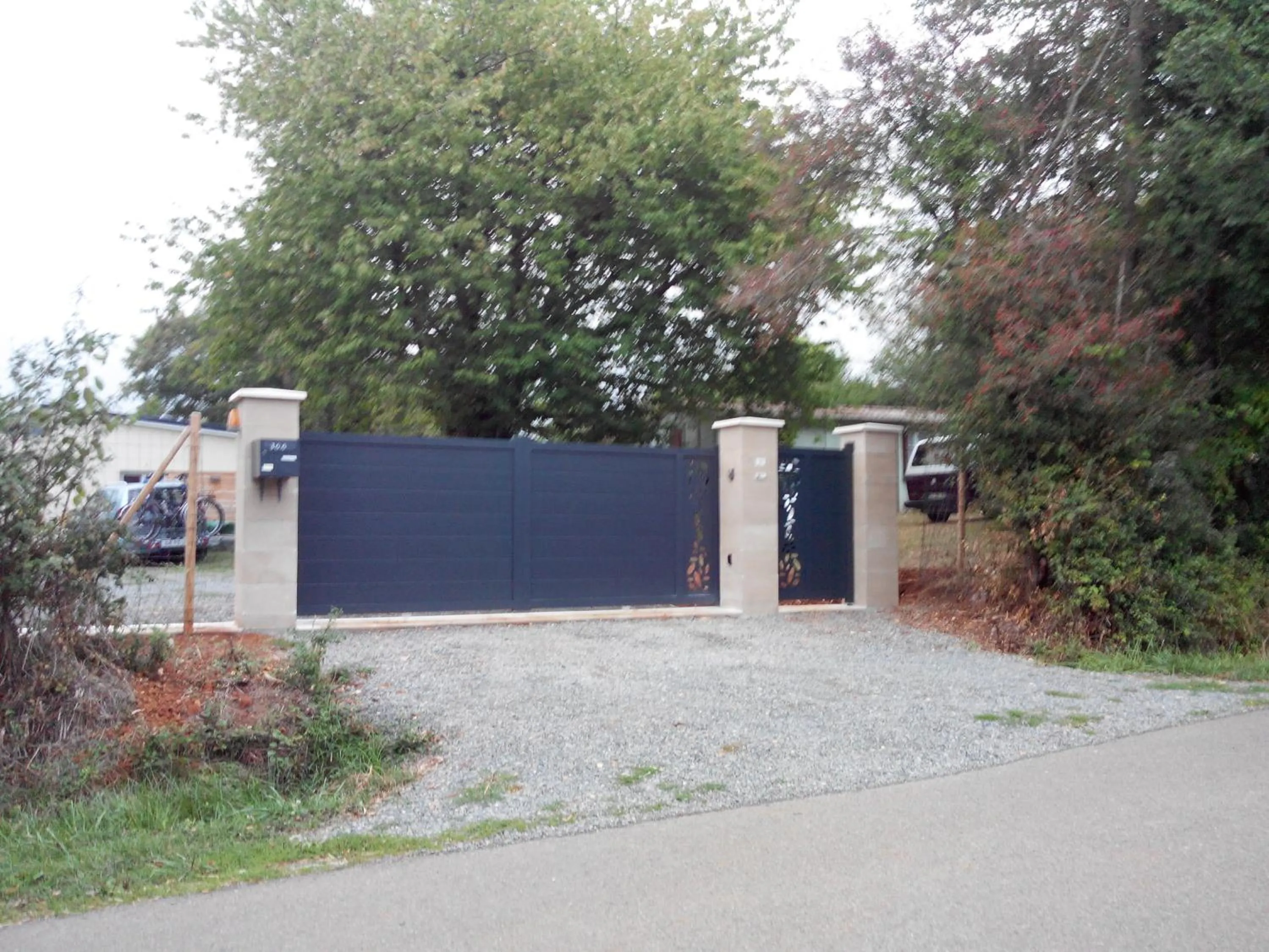 Facade/entrance in Chambres d'hôtes à Raveau