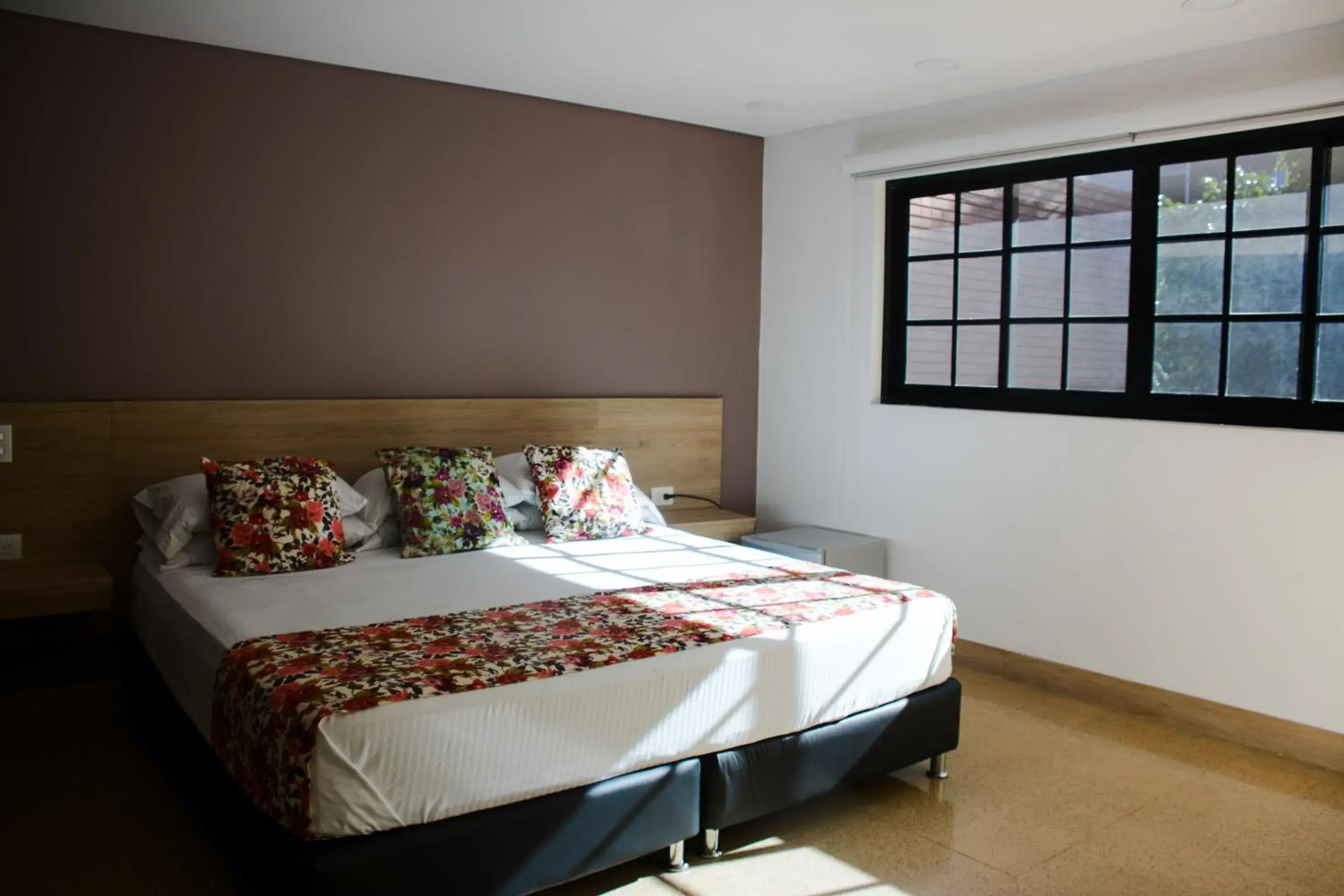 Deluxe King Room with Patio in Hotel Poma Rosa Deluxe King Room with Patio in Hotel Poma Rosa