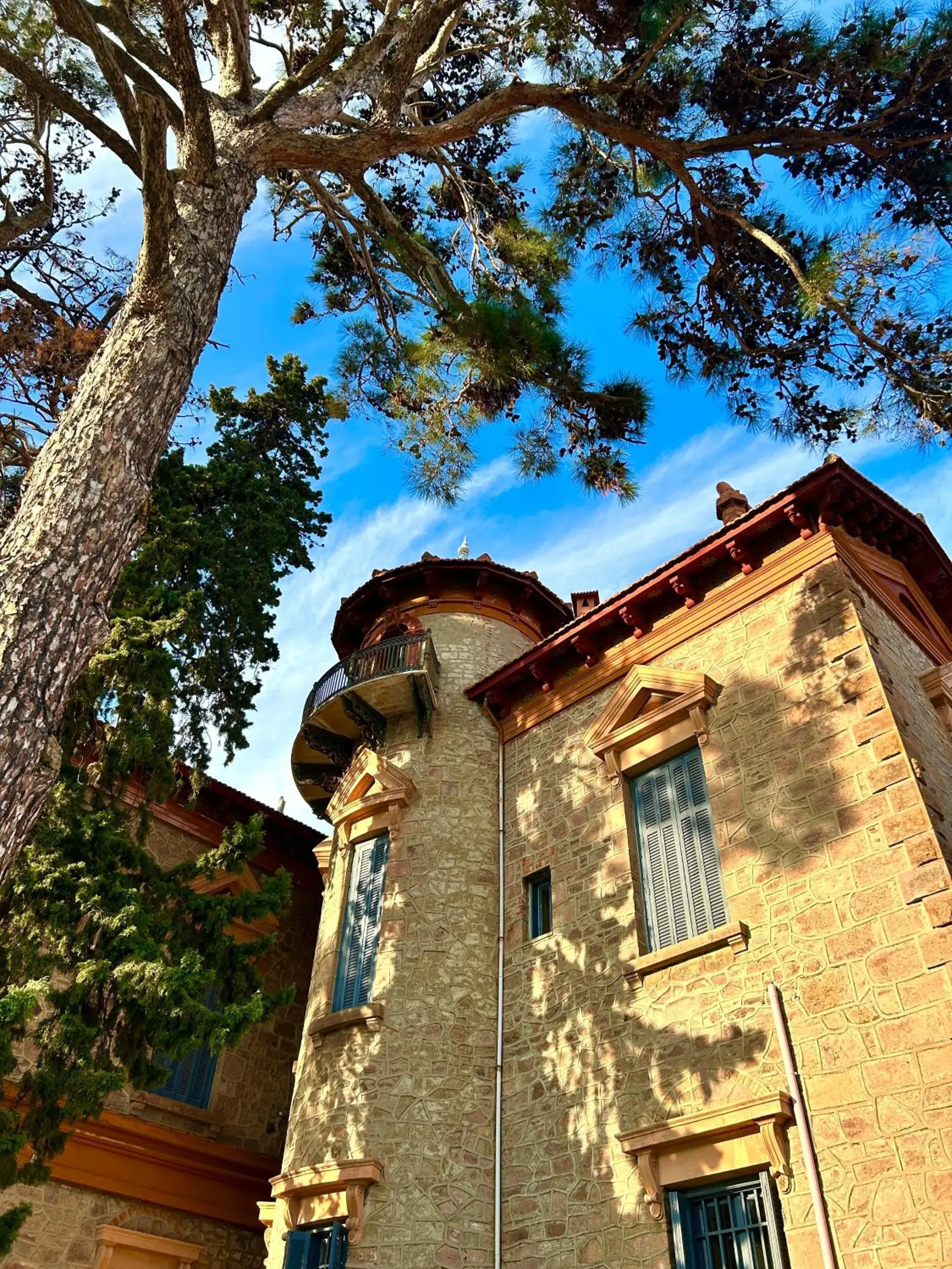 Property building in Loriet Hotel Property building in Loriet Hotel