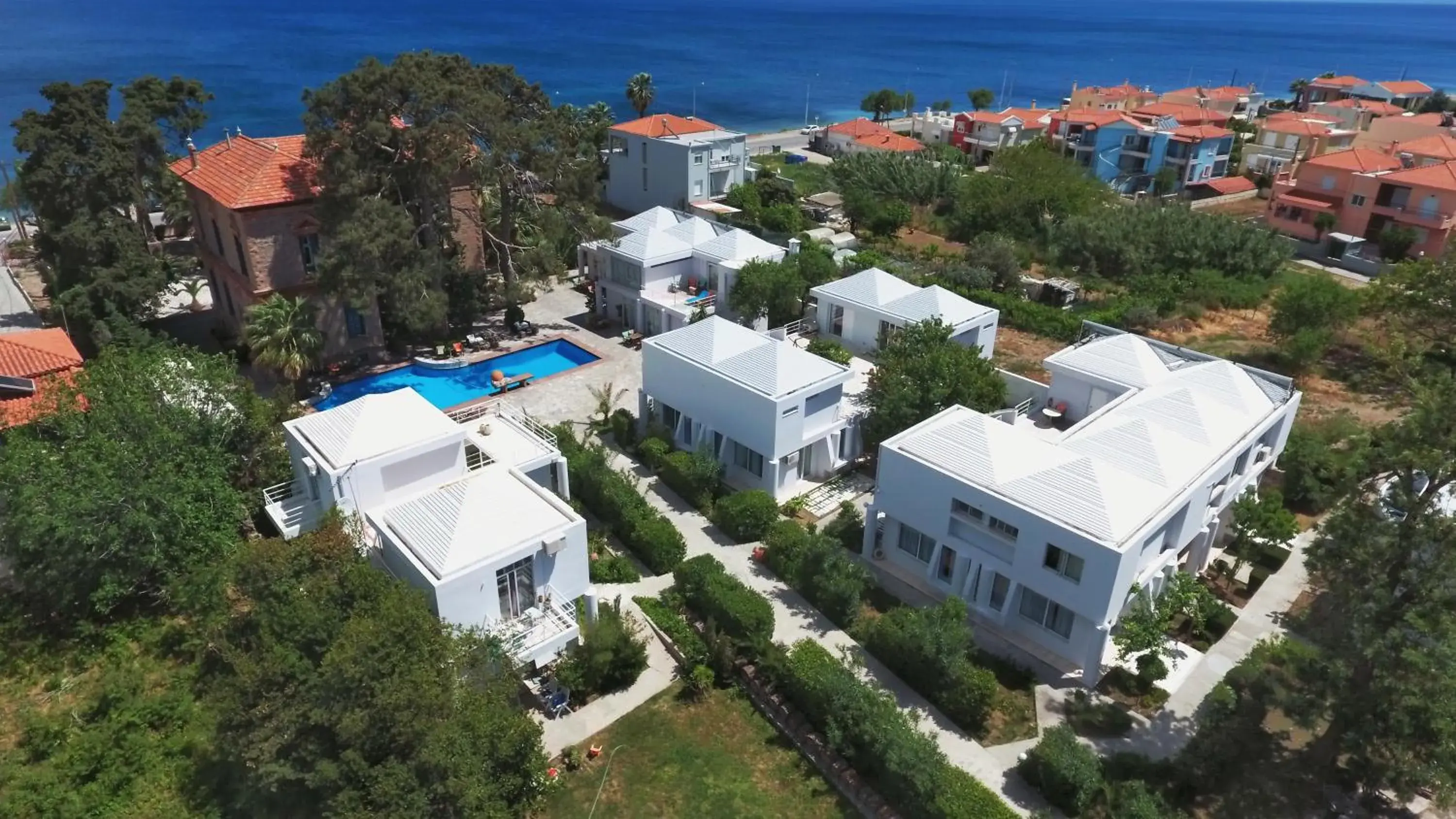 Property building in Loriet Hotel Property building in Loriet Hotel