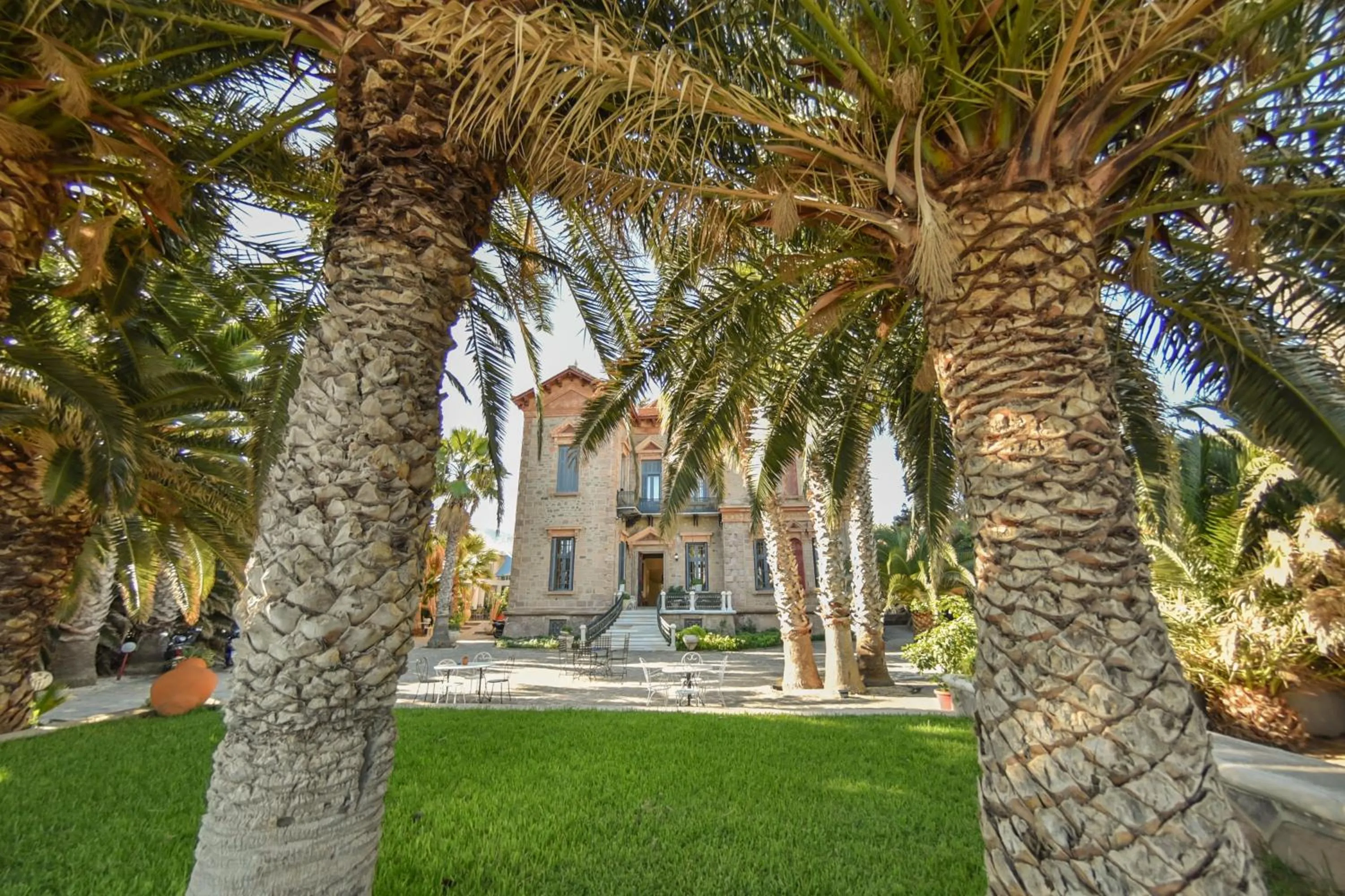 Property building in Loriet Hotel